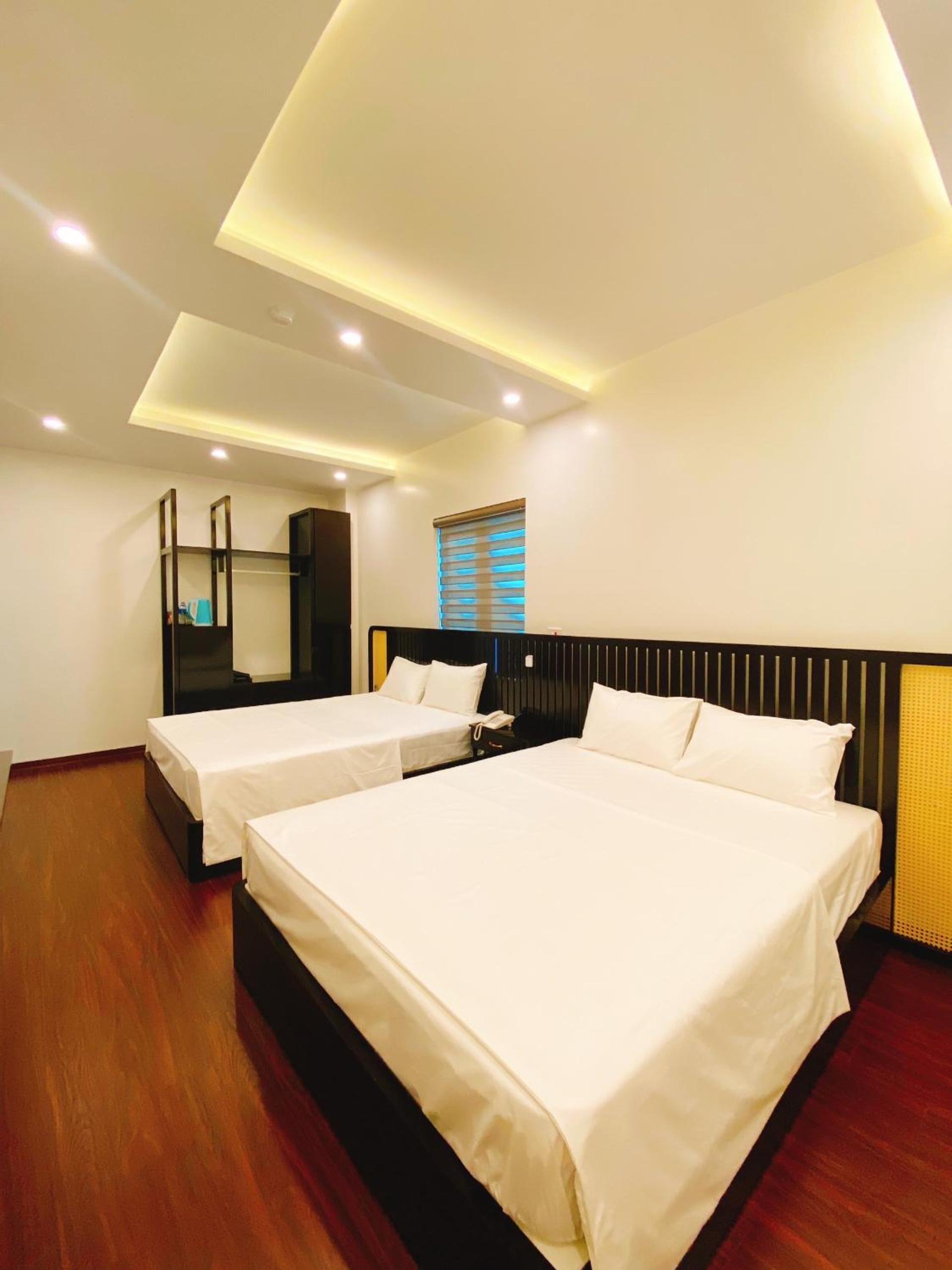 King Room with Two King Beds