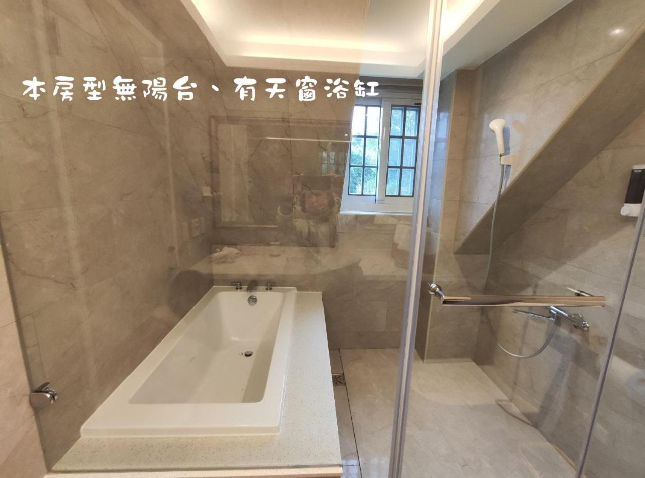 Quadruple Room with Bath photo 2