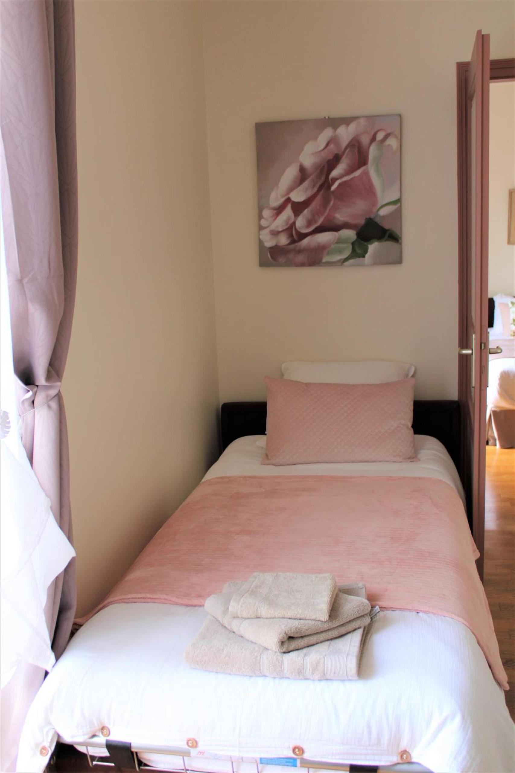 Comfort Triple Room photo 3