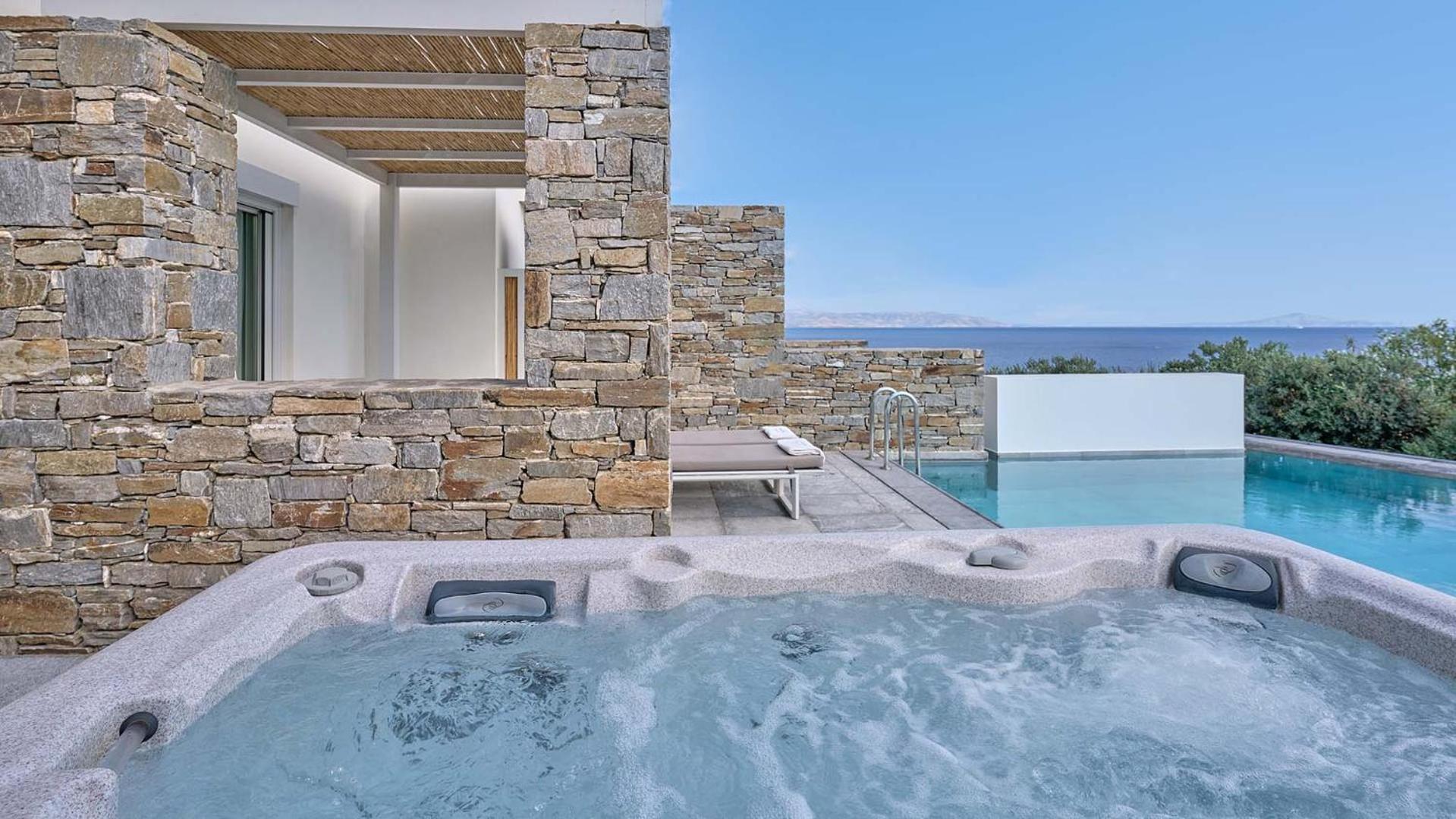 Honeymoon Suite Private Pool Sea View with Outdoor Spa Bath photo 3