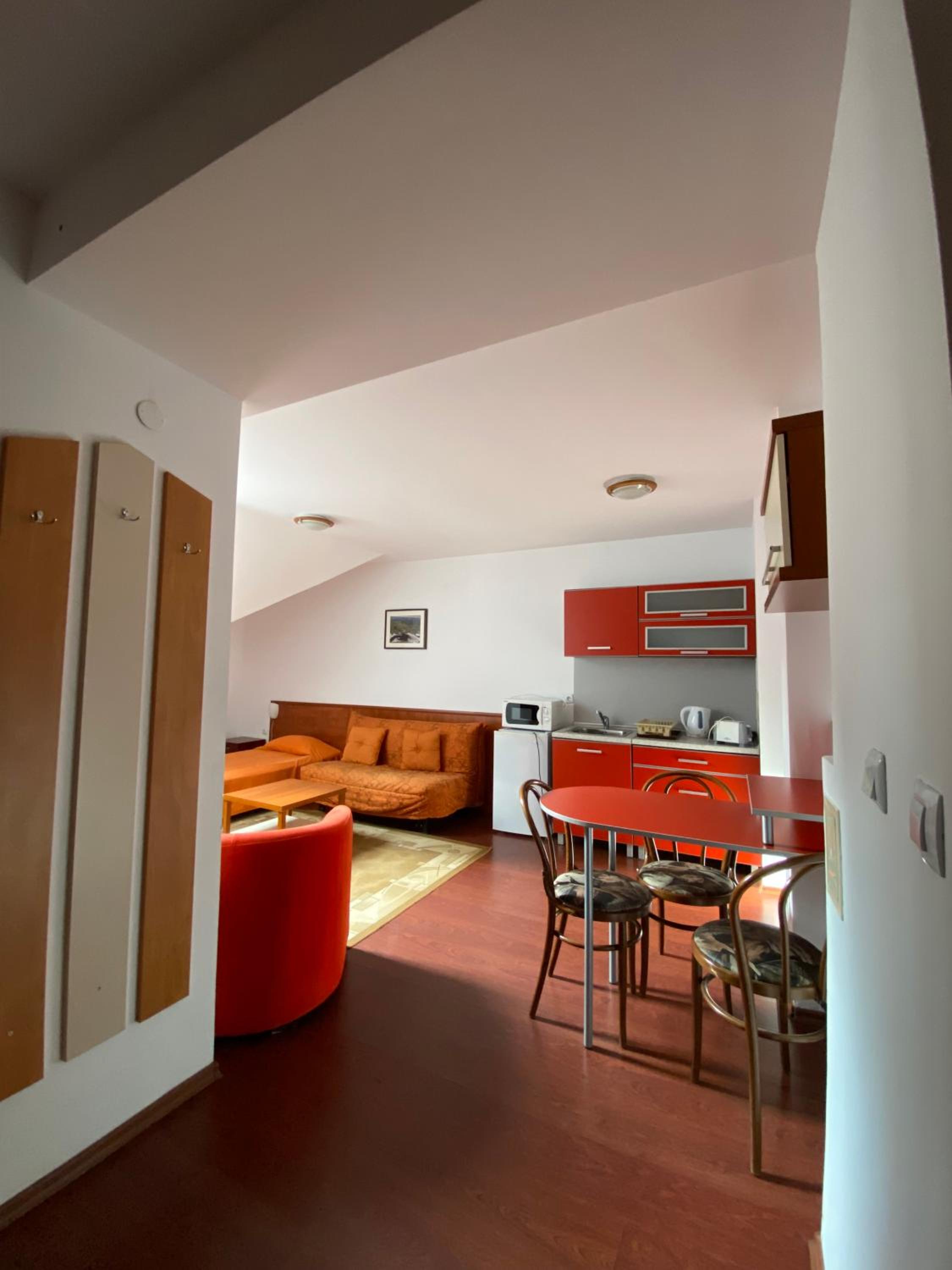 Apartment - Photo 12