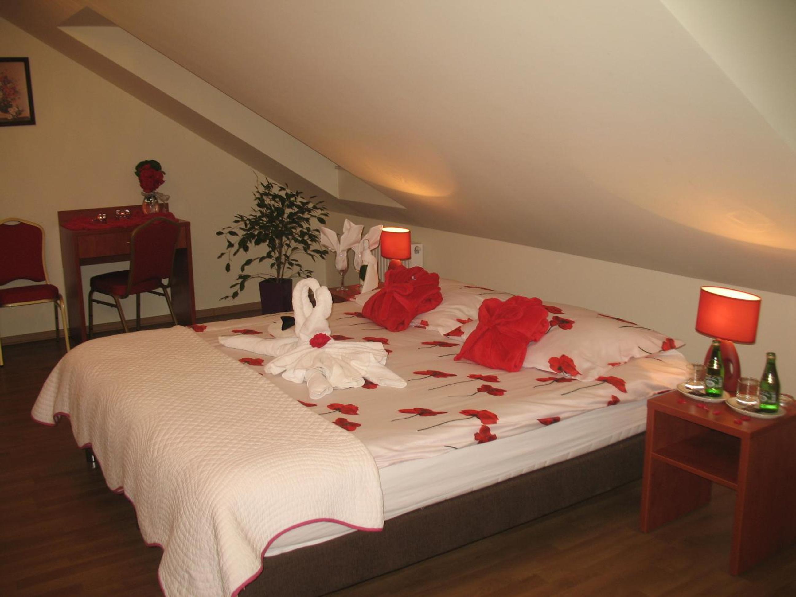 Large Double Room