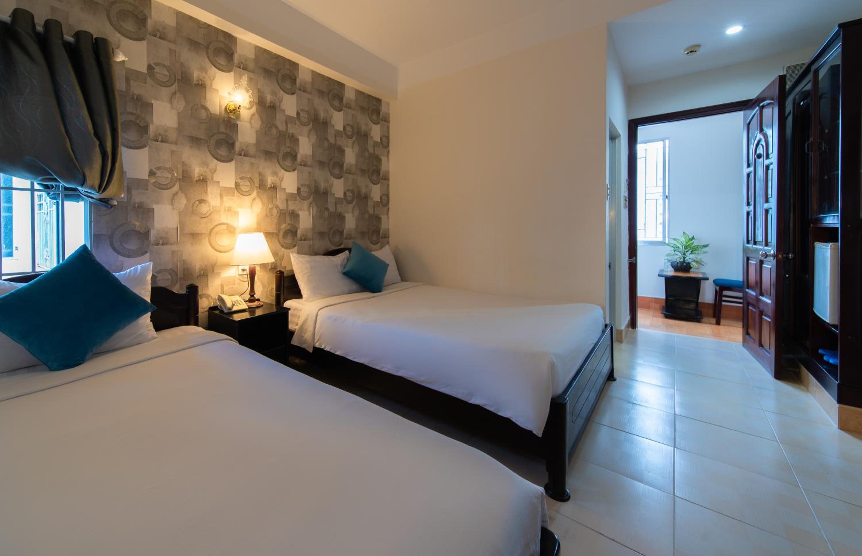 Standard Triple Room - Photo 6