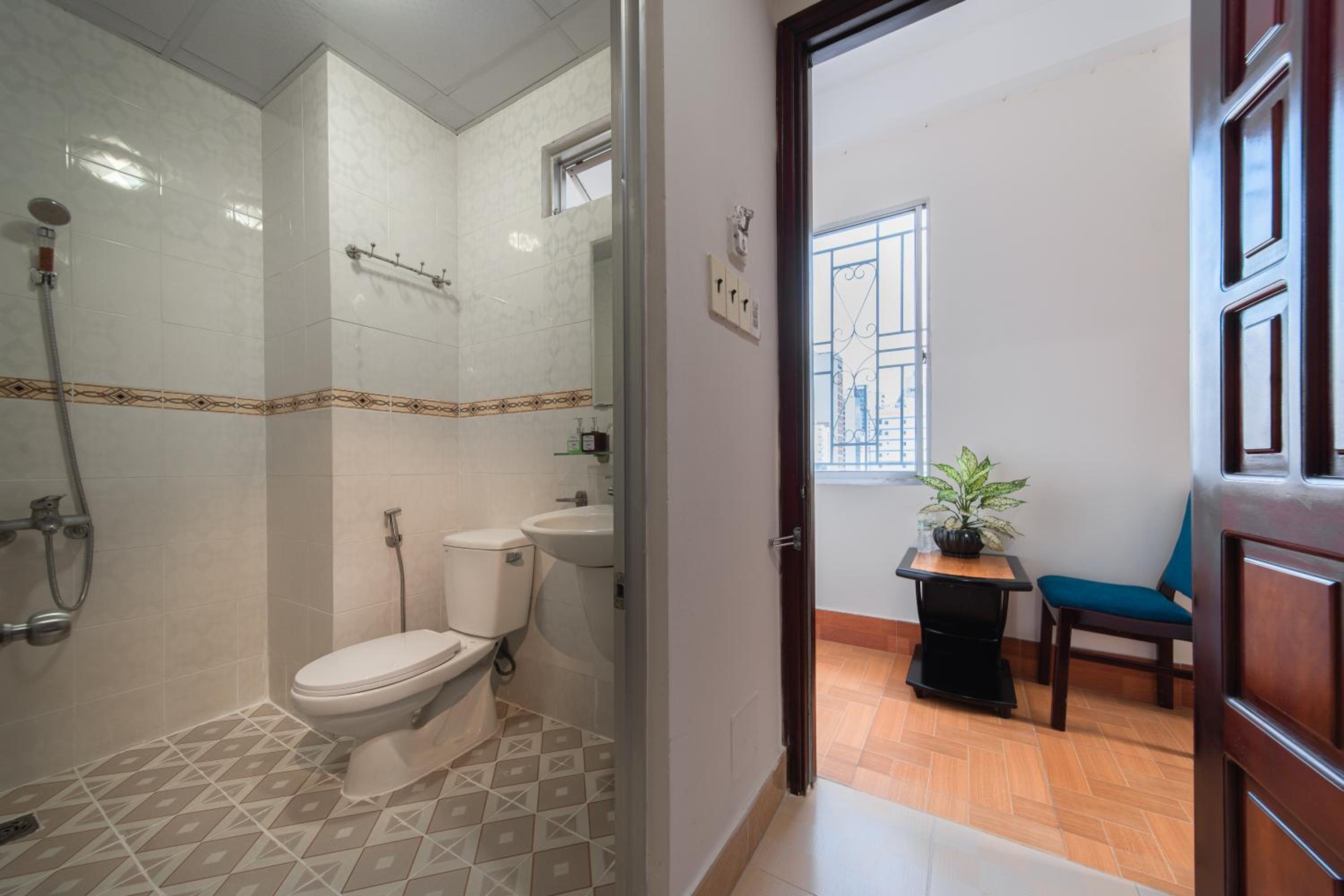 Standard Triple Room - Photo 4