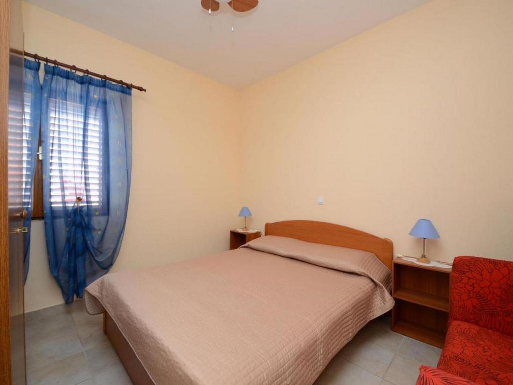 Superior One-Bedroom Apartment with Terrace and Sea View photo 2