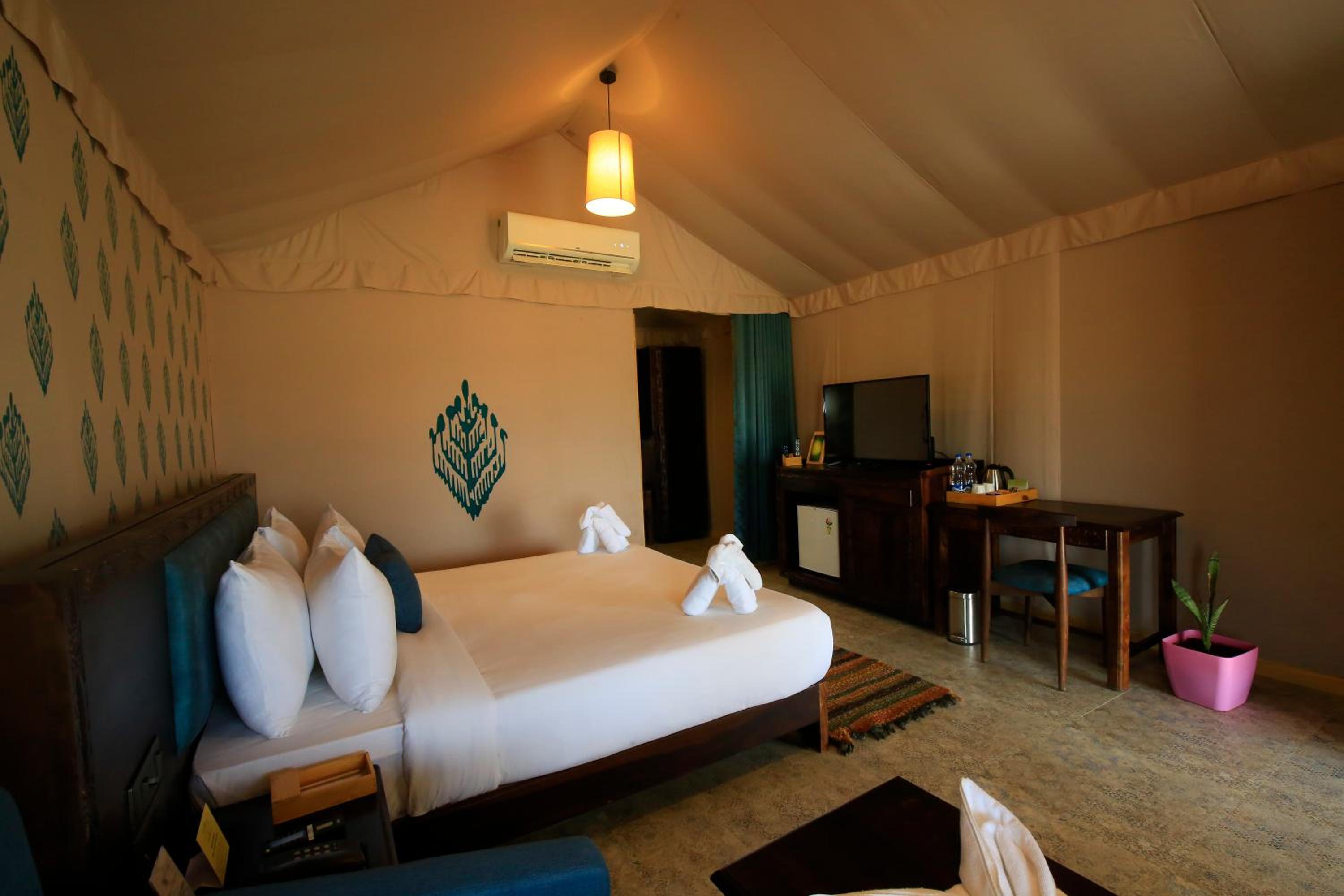 Hazel Suite - Photo 4