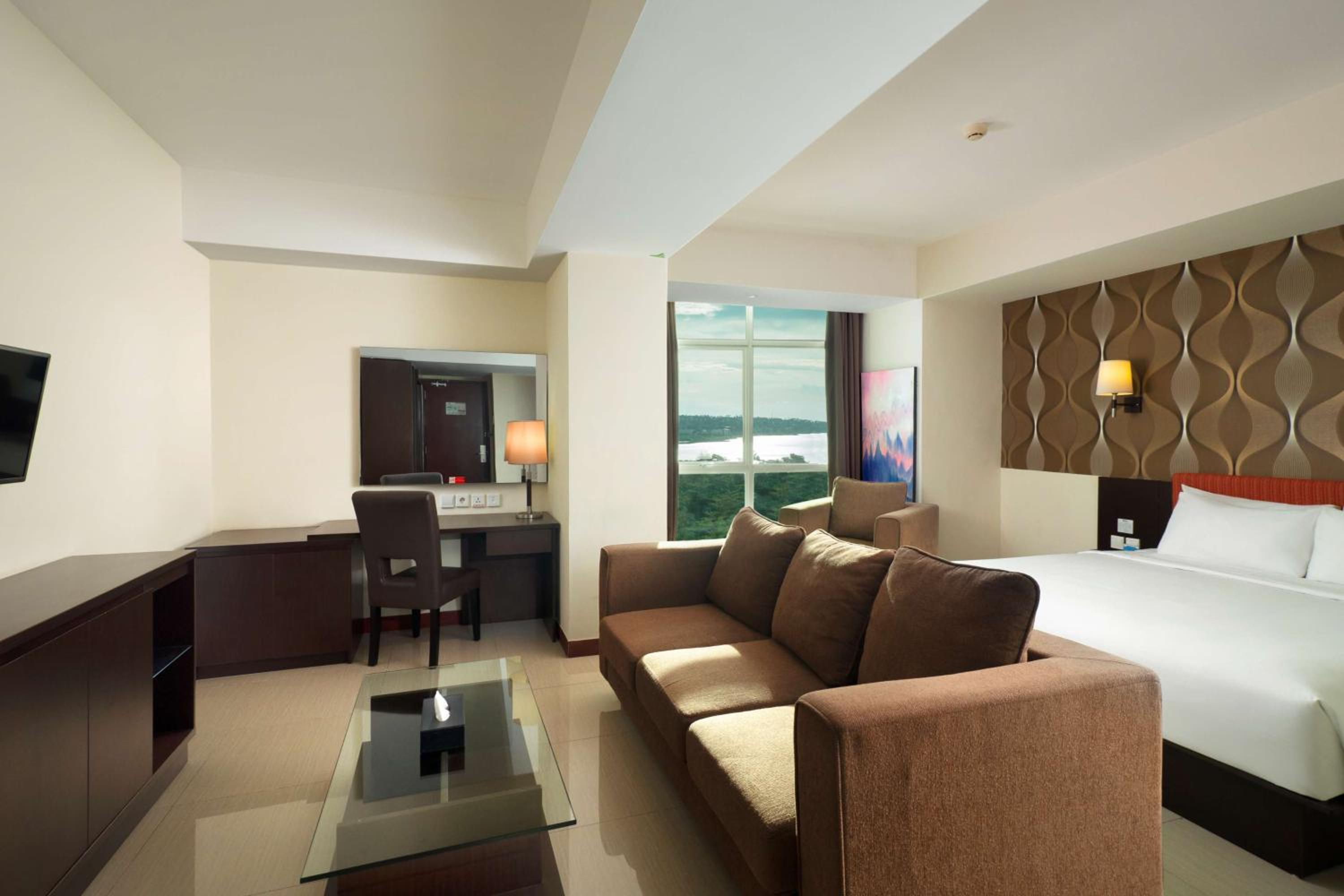 Executive Queen Room