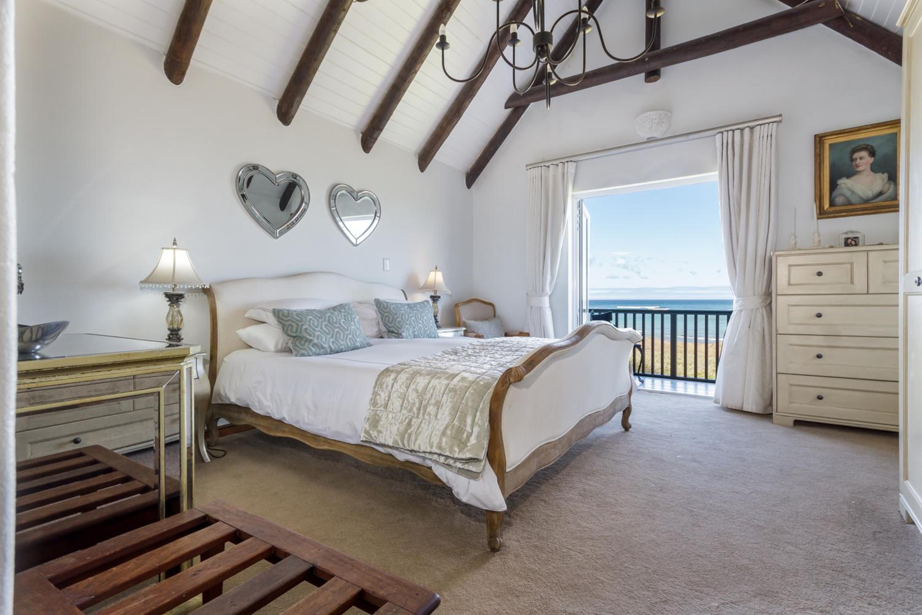 Villa - Beach Front photo 1