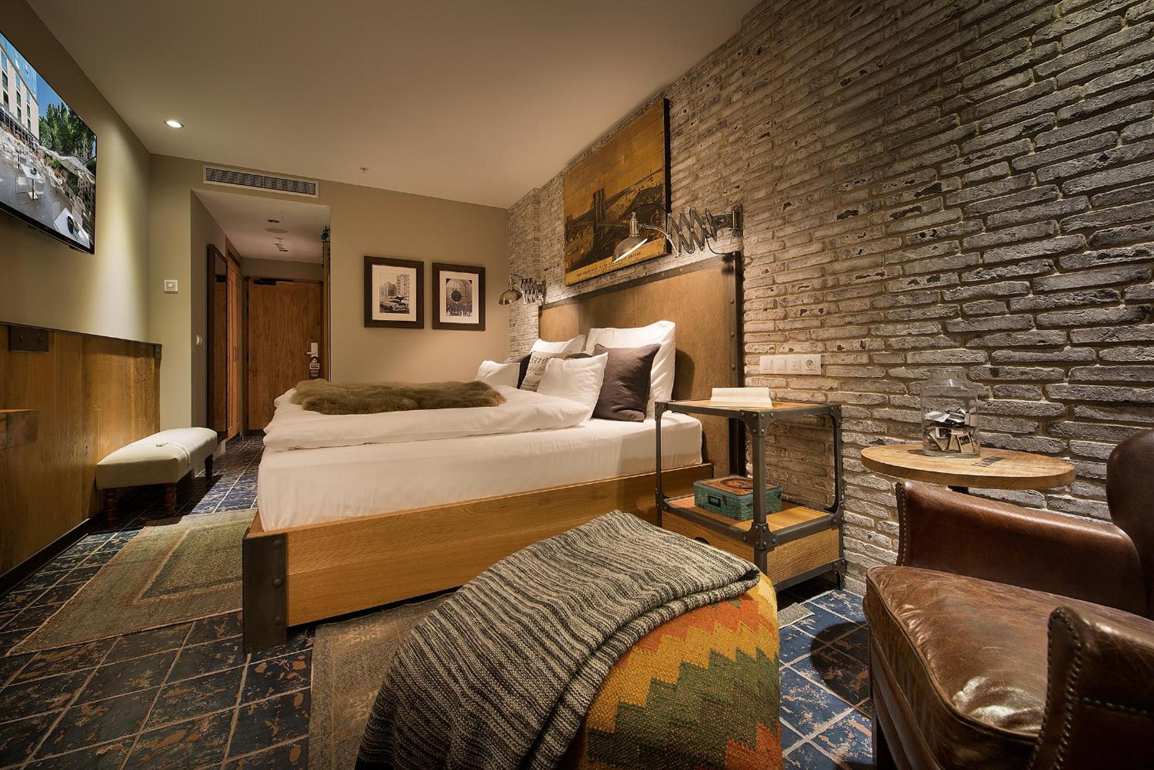 Premium Double Room - Photo 5