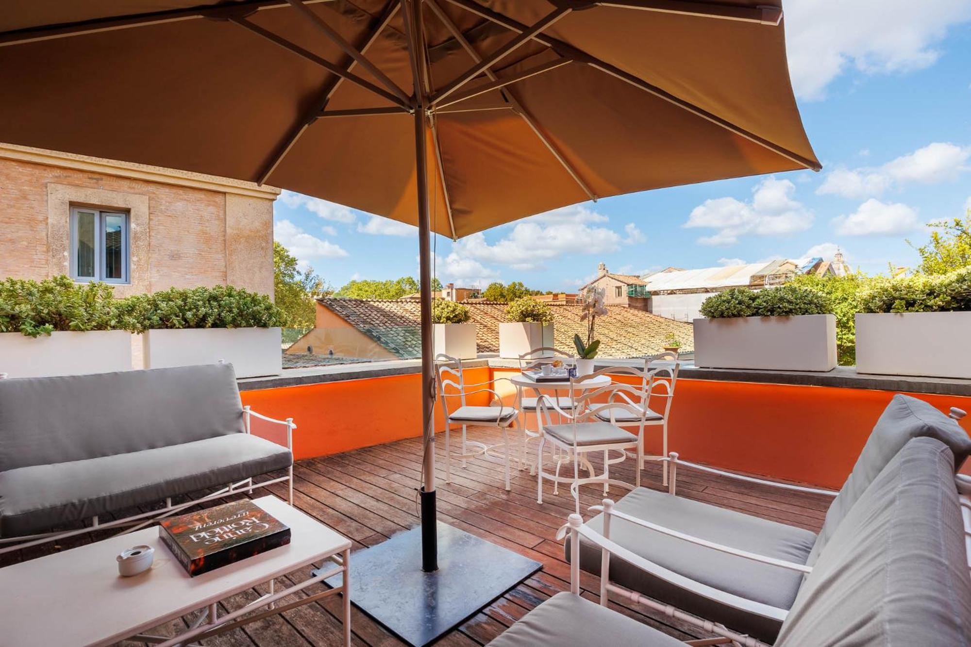 Suite with Terrace thumbnail 6
