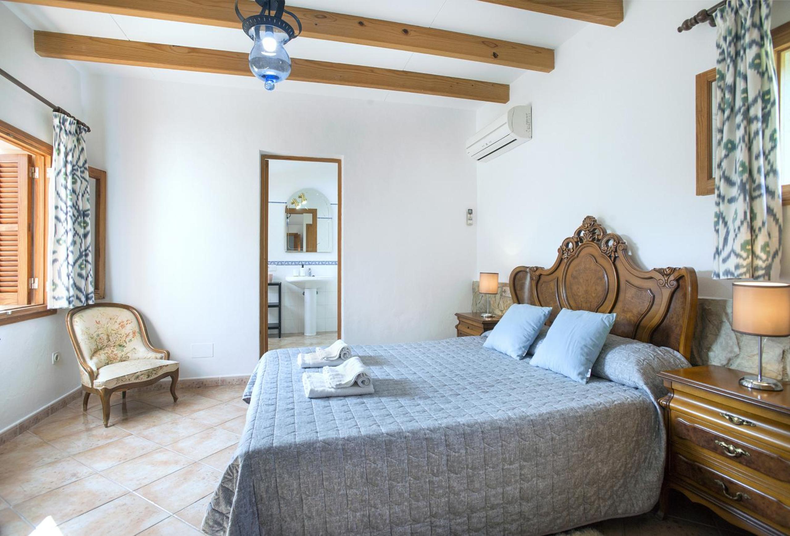 Villa with Private Pool photo 2