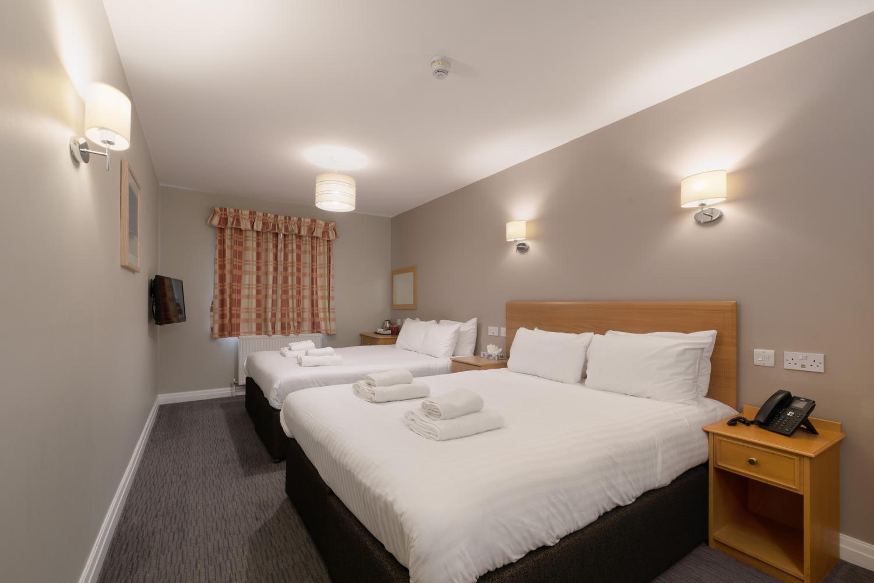 Standard Double Double Room photo 2