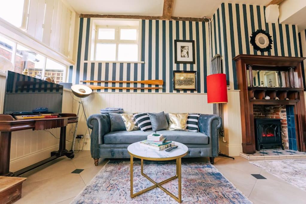 Four-Bedroom House photo 1
