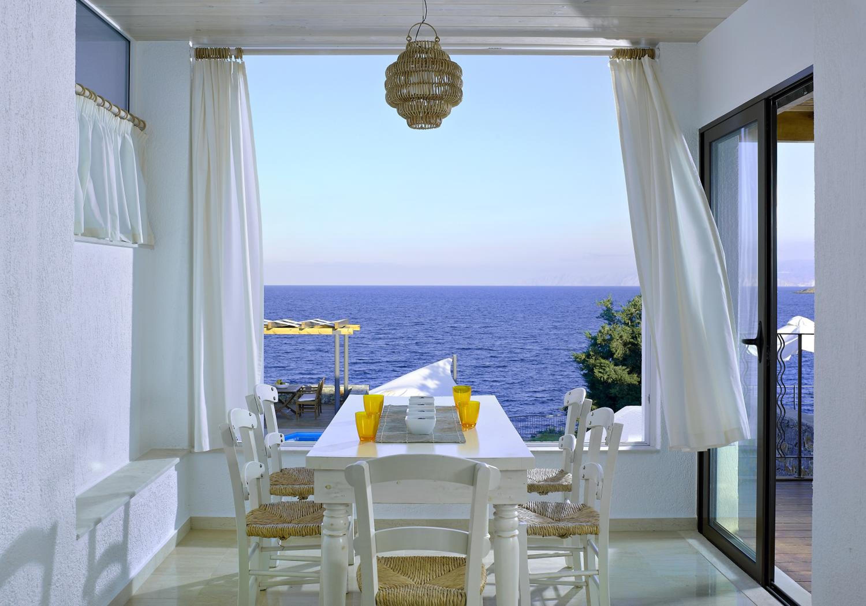 Thalassa - 3 Bedroom Villa with Private Pool - Seafront thumbnail 5