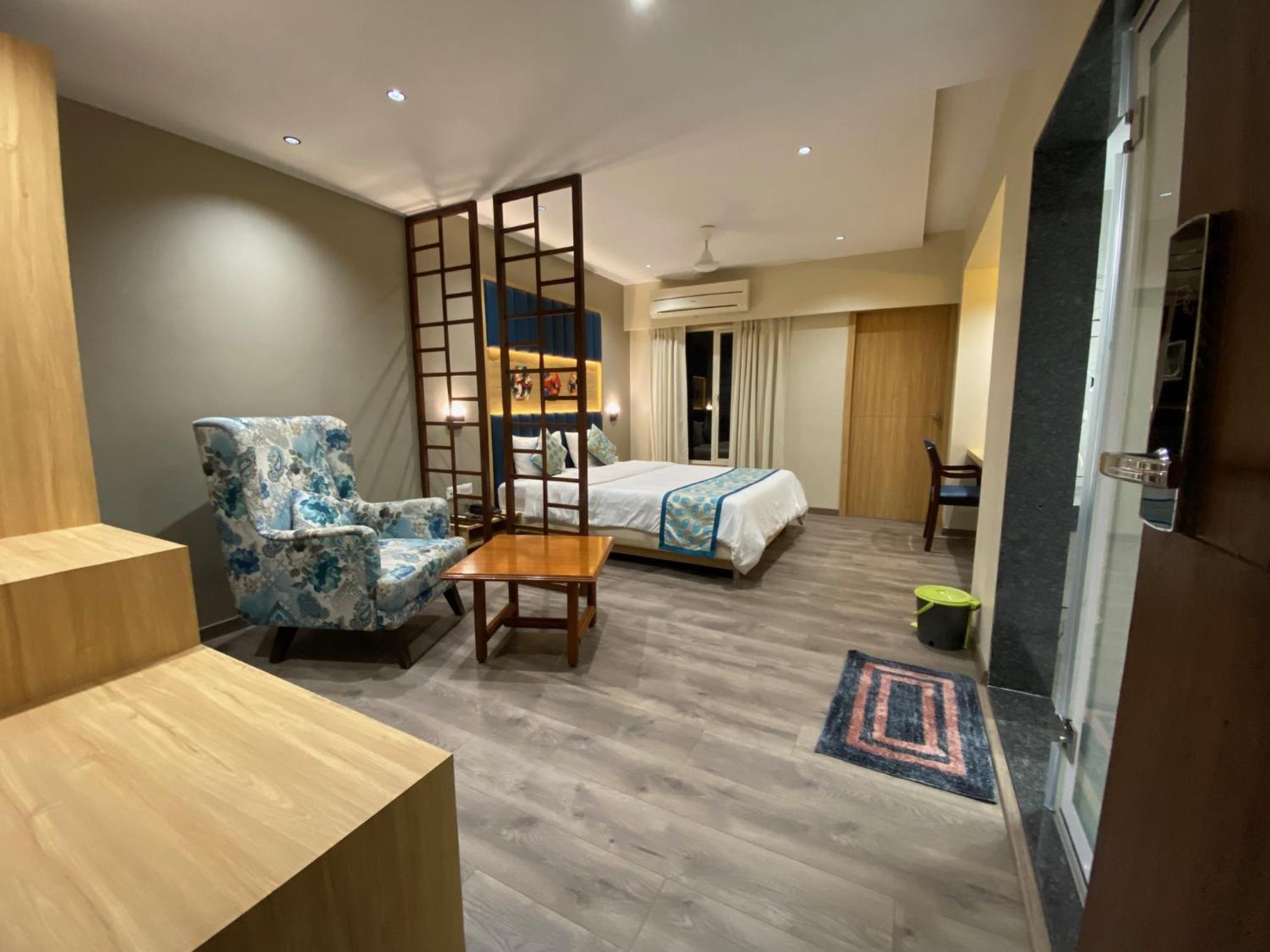 Executive Room 
