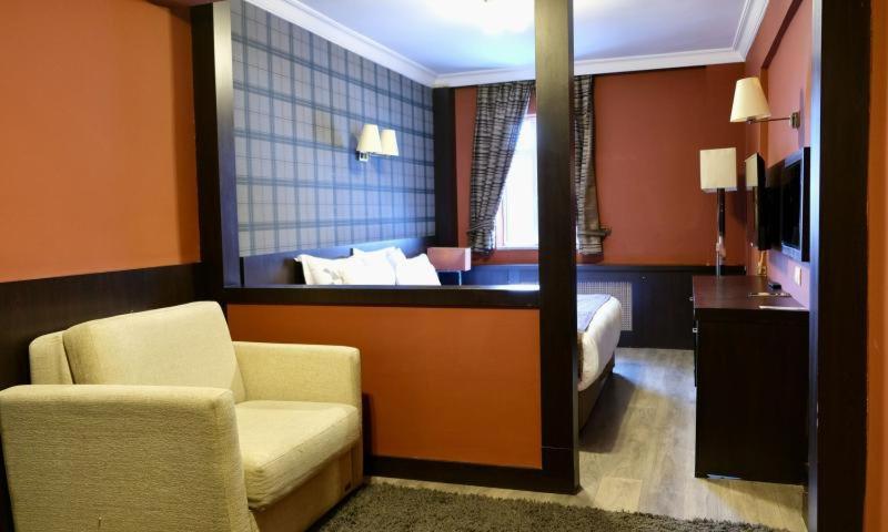 Superior Suite photo 1