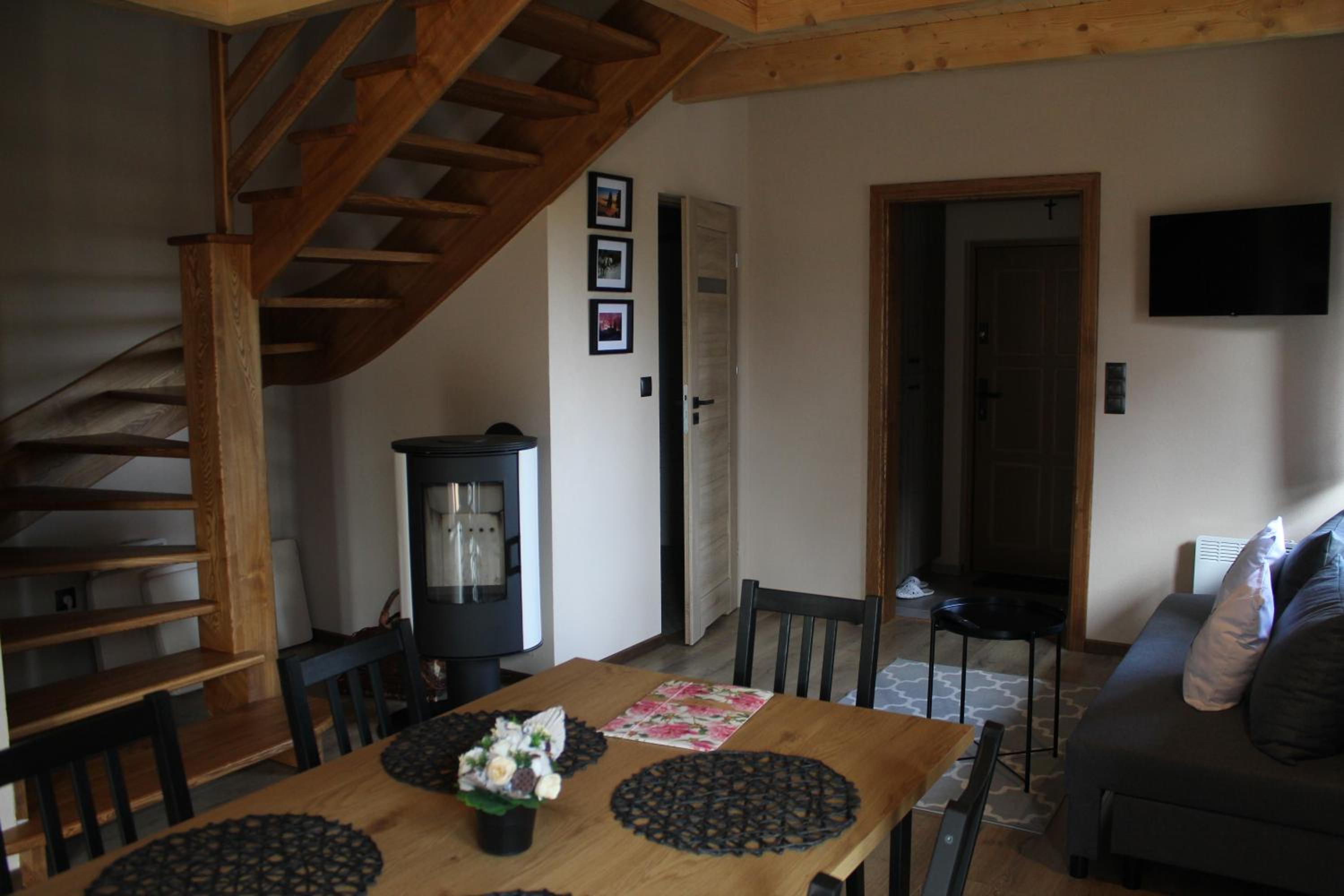 Two-Bedroom House photo 3