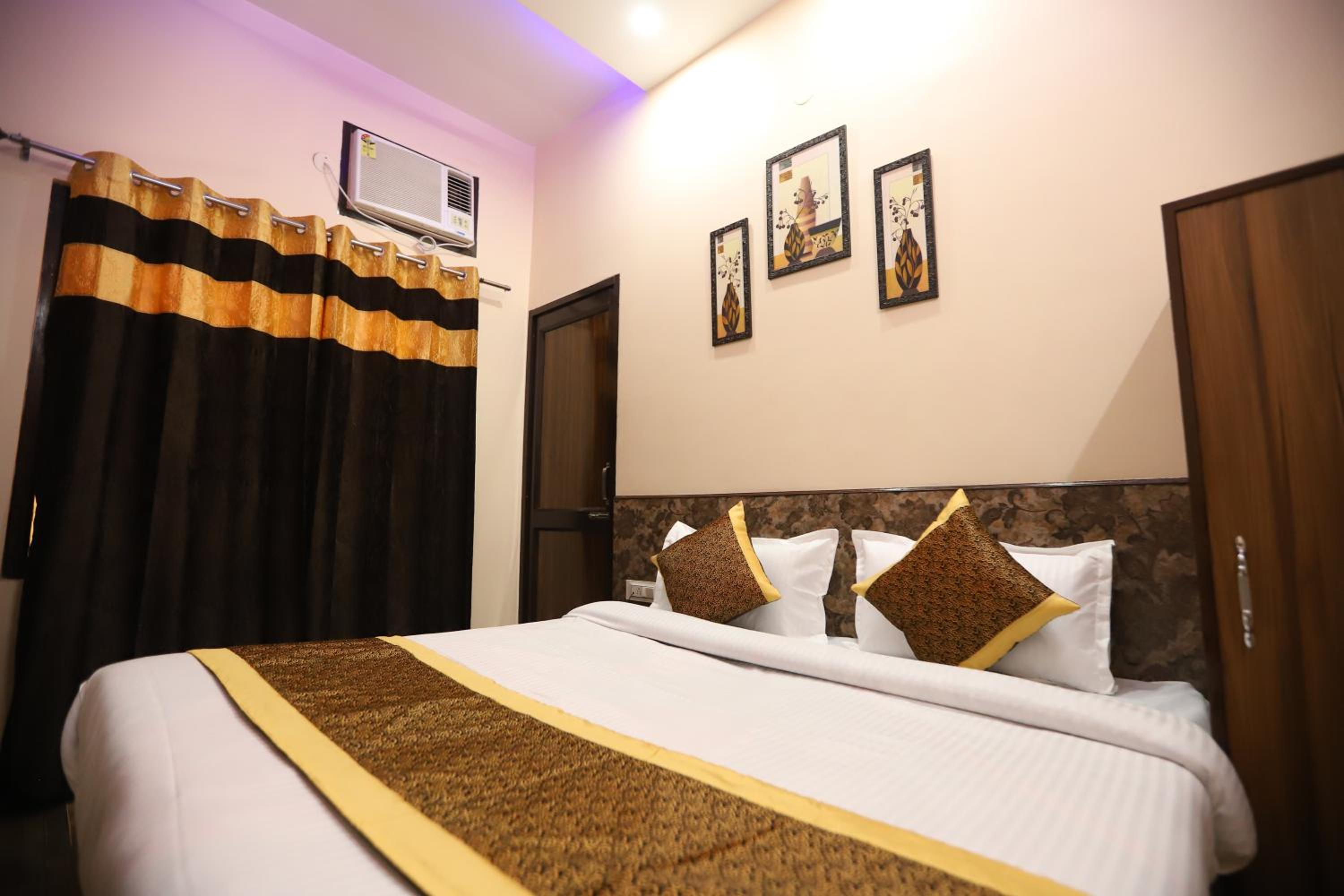 Standard Double Room - Photo 4