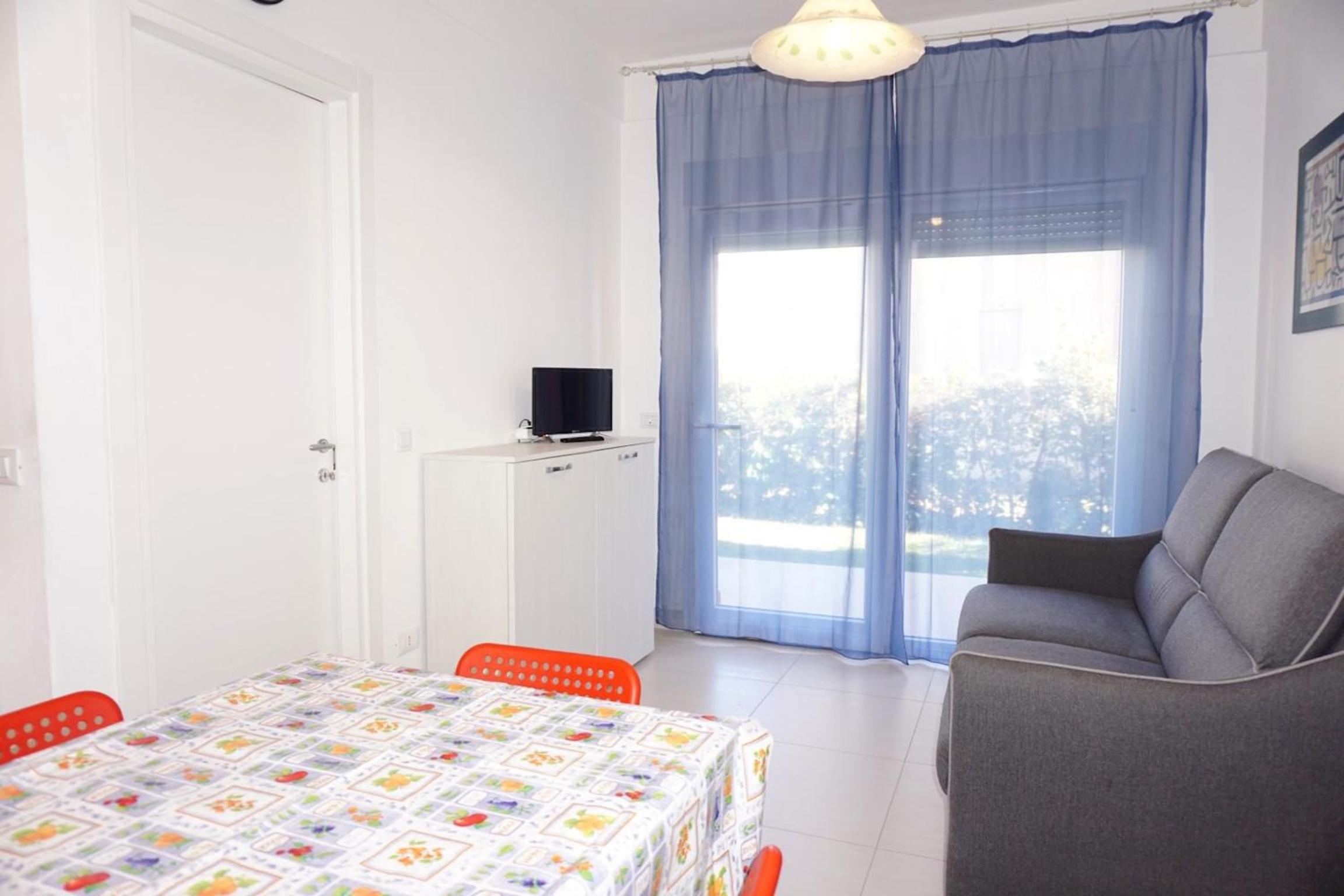 Apartment photo 1