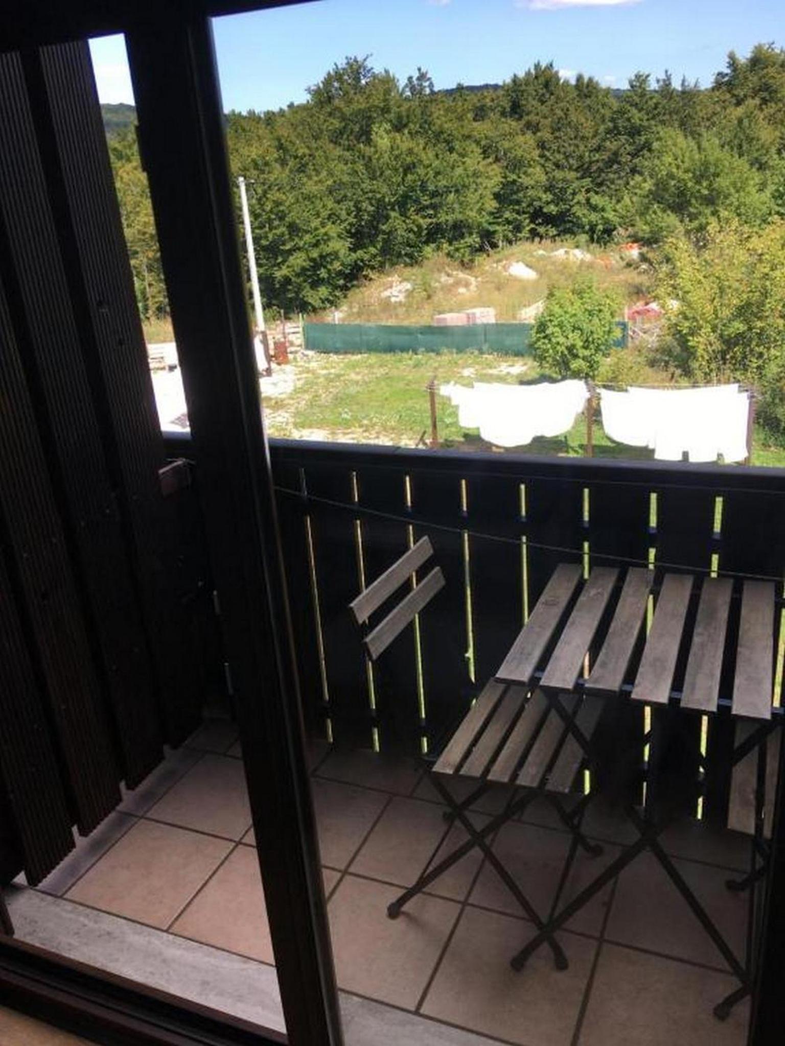 Double Room with Balcony - Photo 4