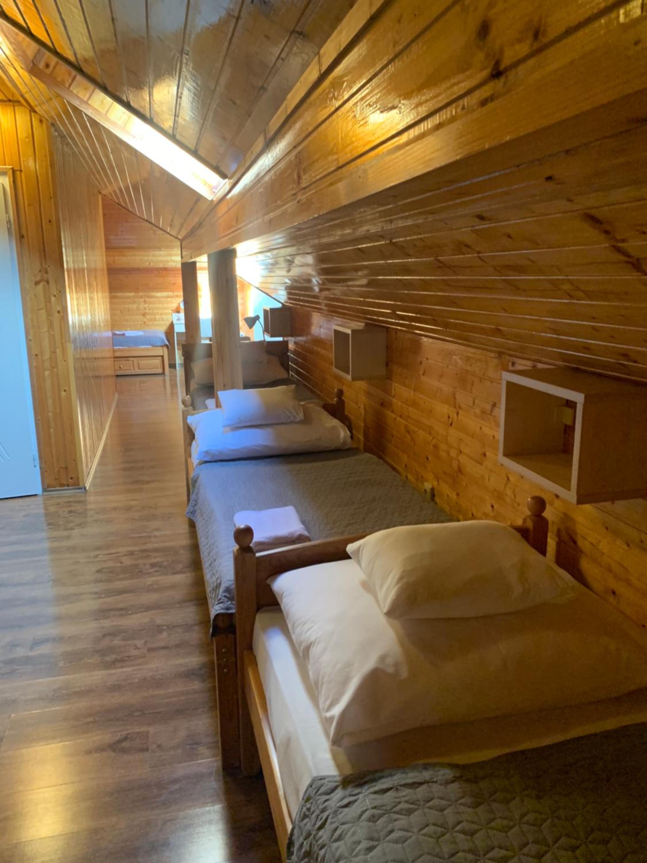 Basic Triple Room - Photo 14