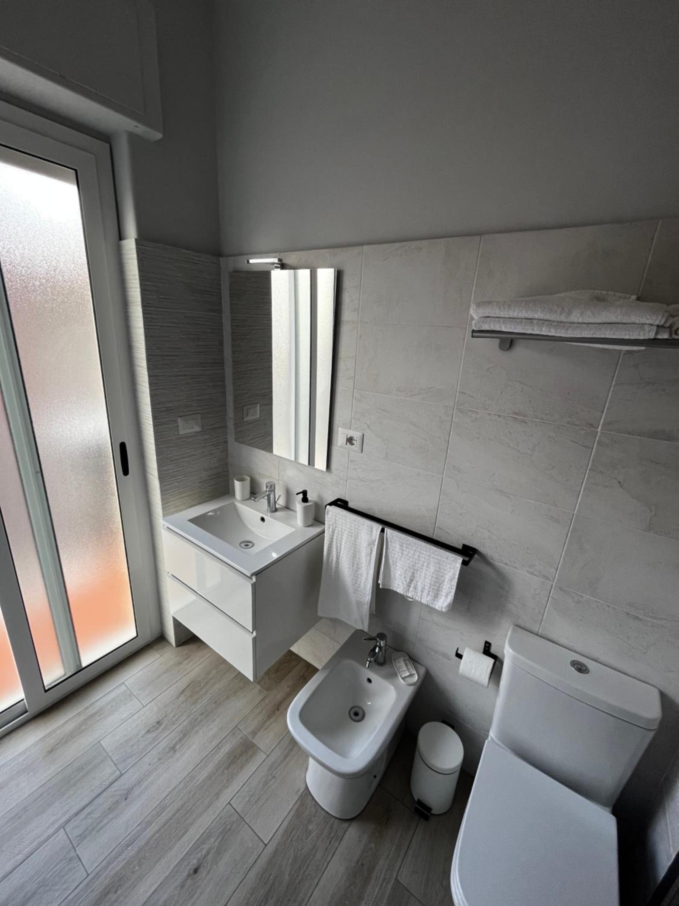 Double Room with Balcony photo 2