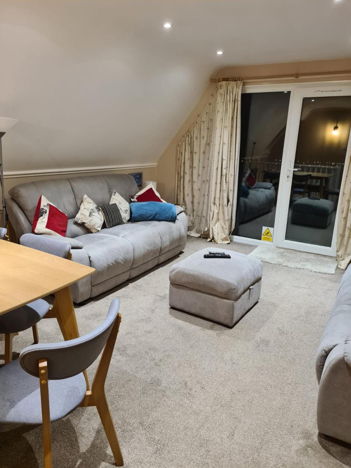 Three-Bedroom Chalet photo 1
