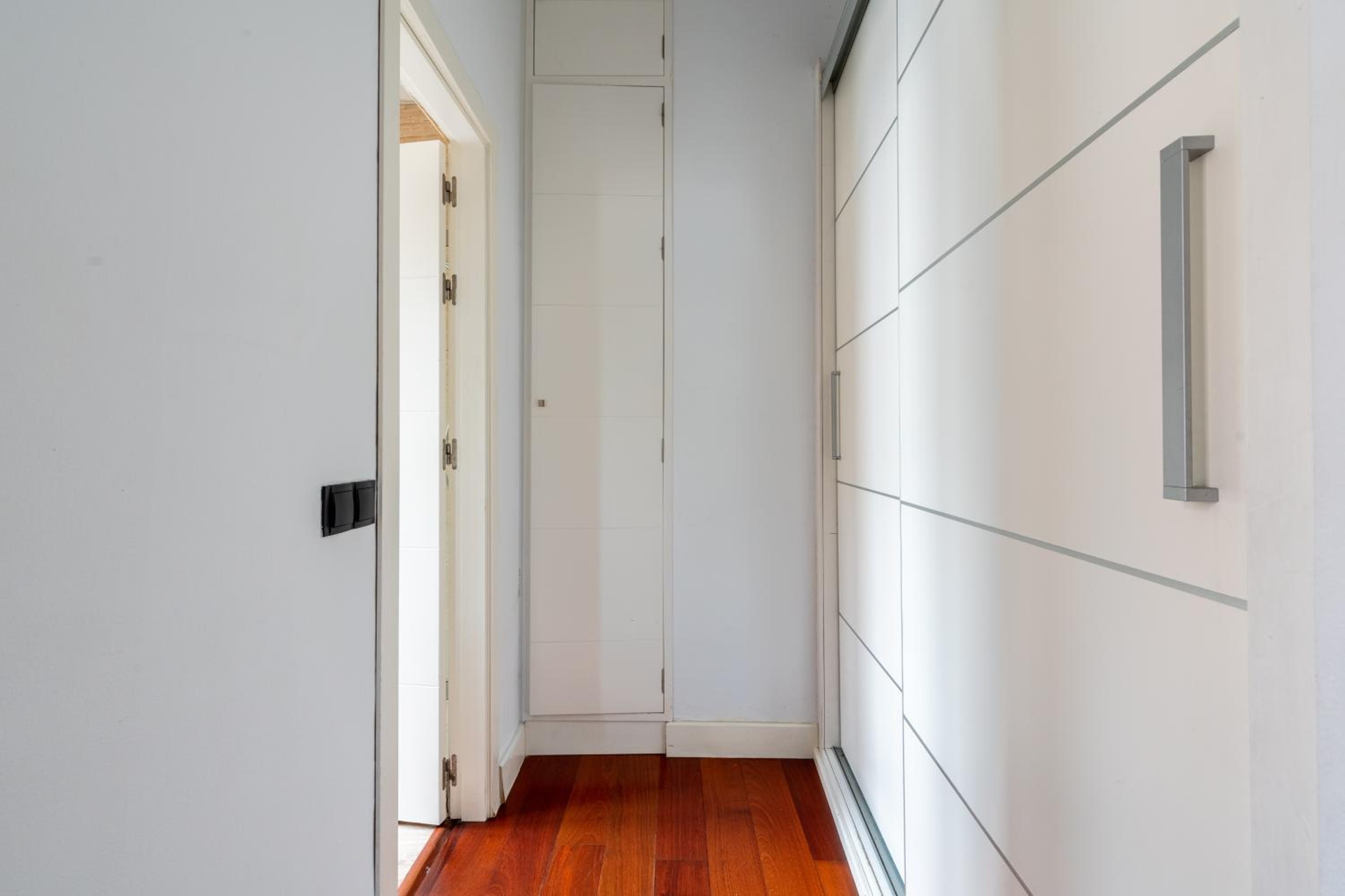 Apartment - Photo 80