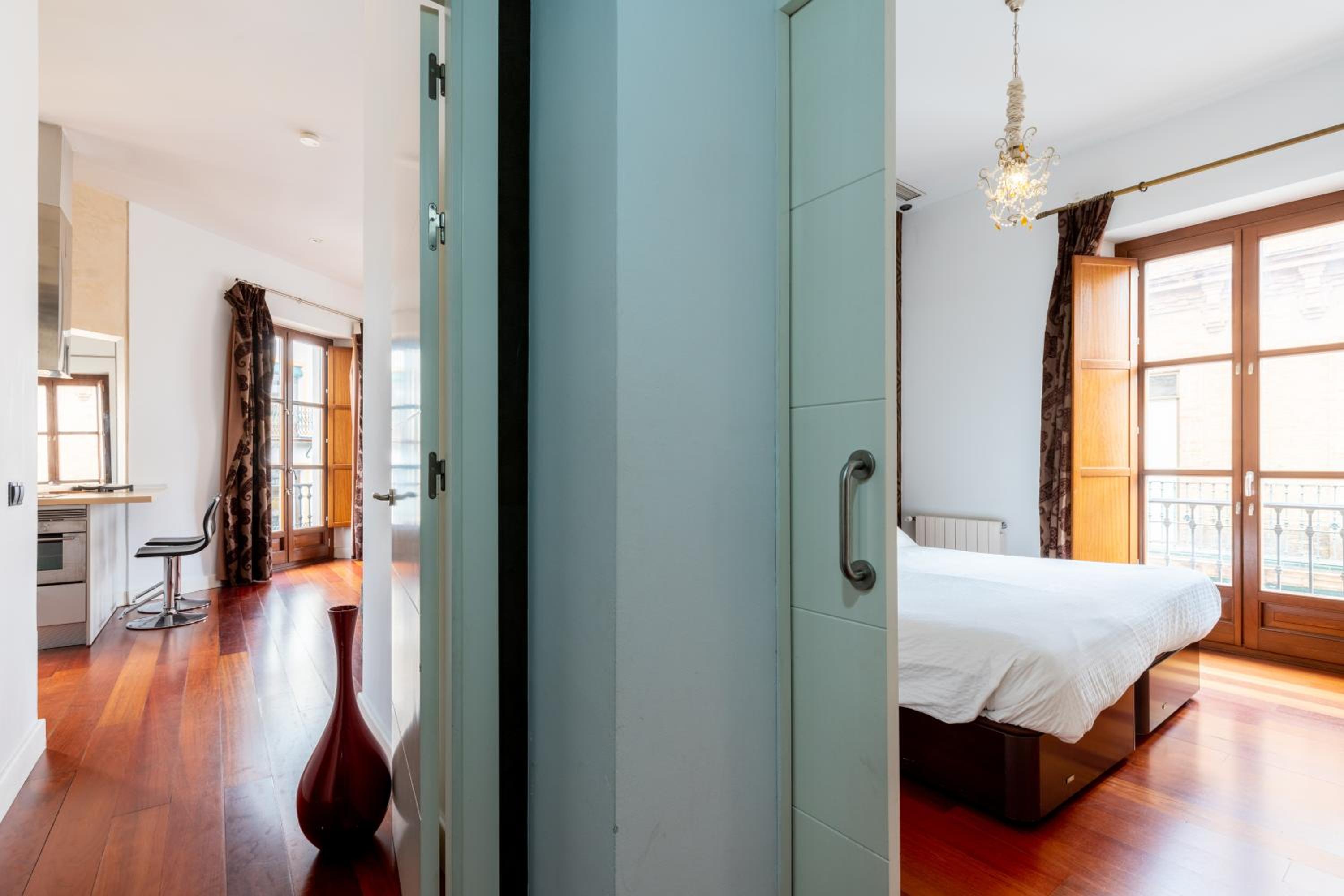 Apartment - Photo 1