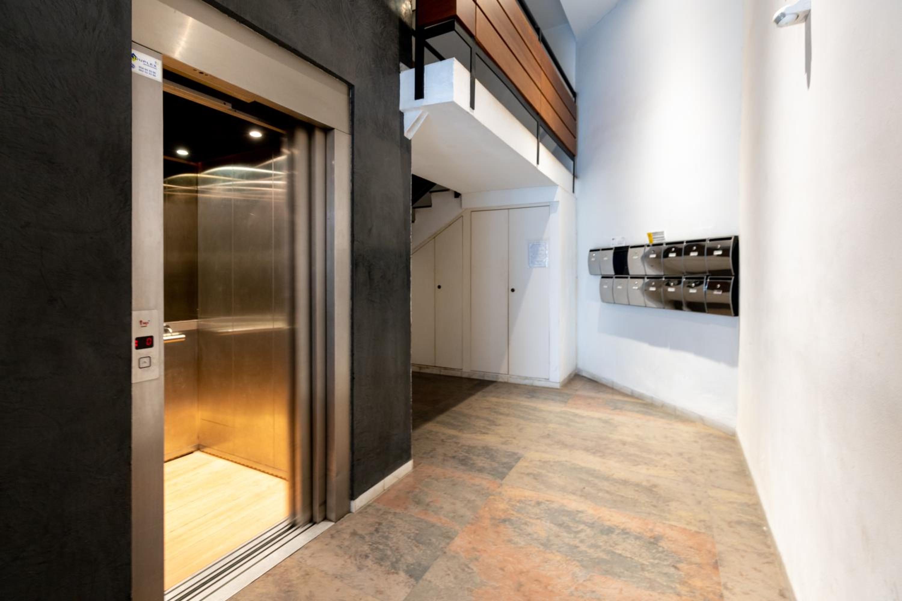 Apartment - Photo 33