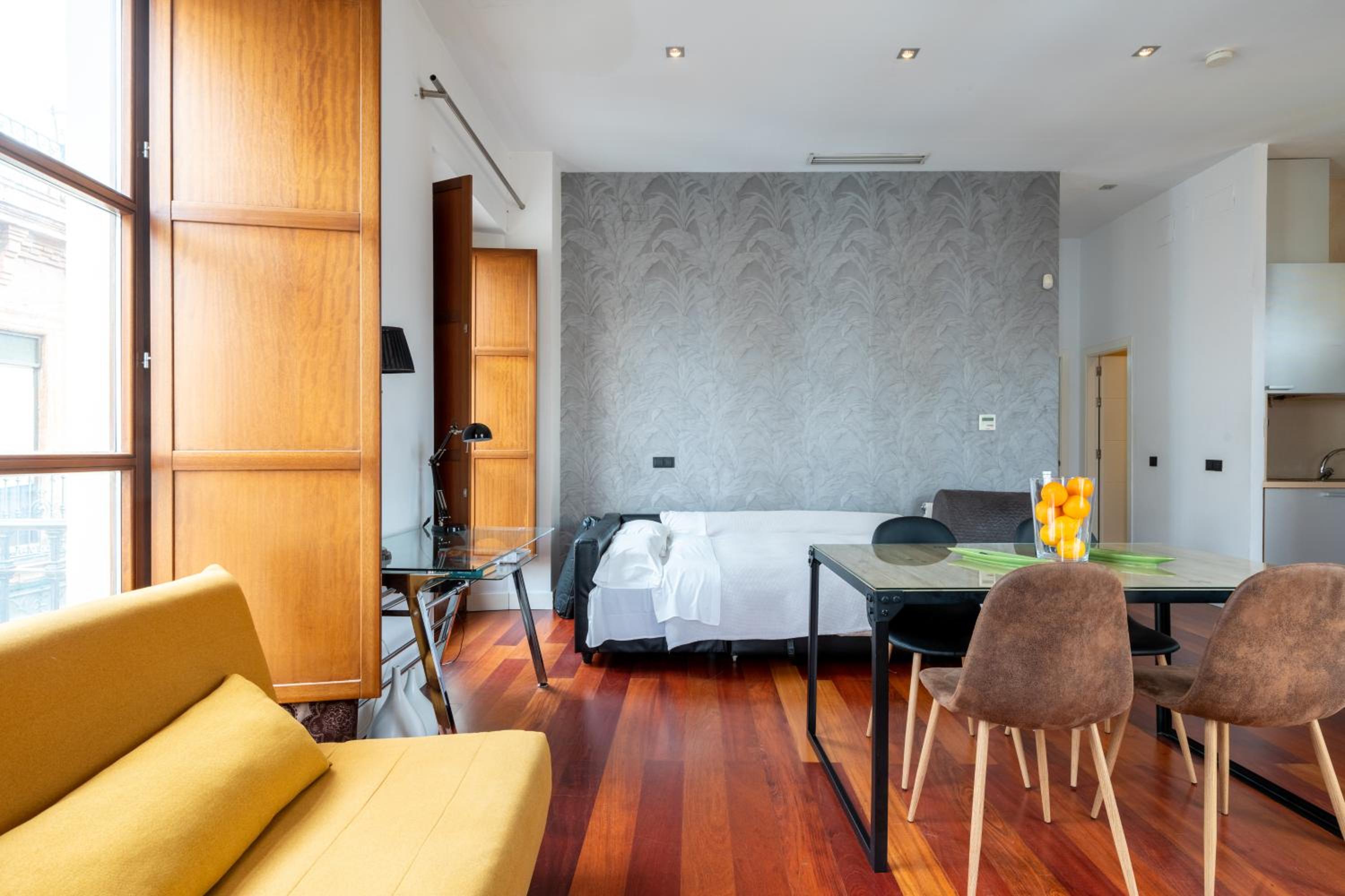 Apartment - Photo 4