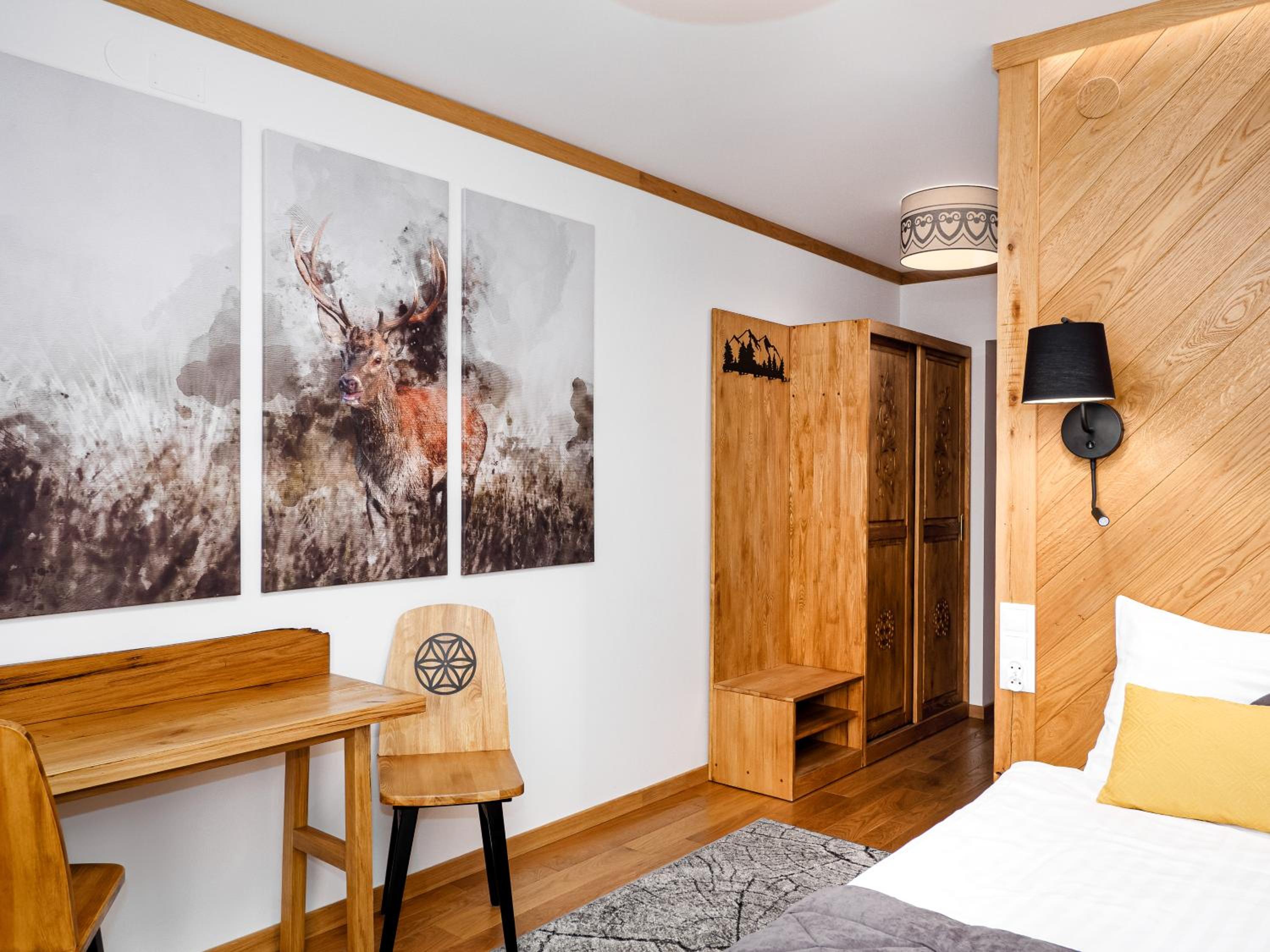 Double Room - Photo 16