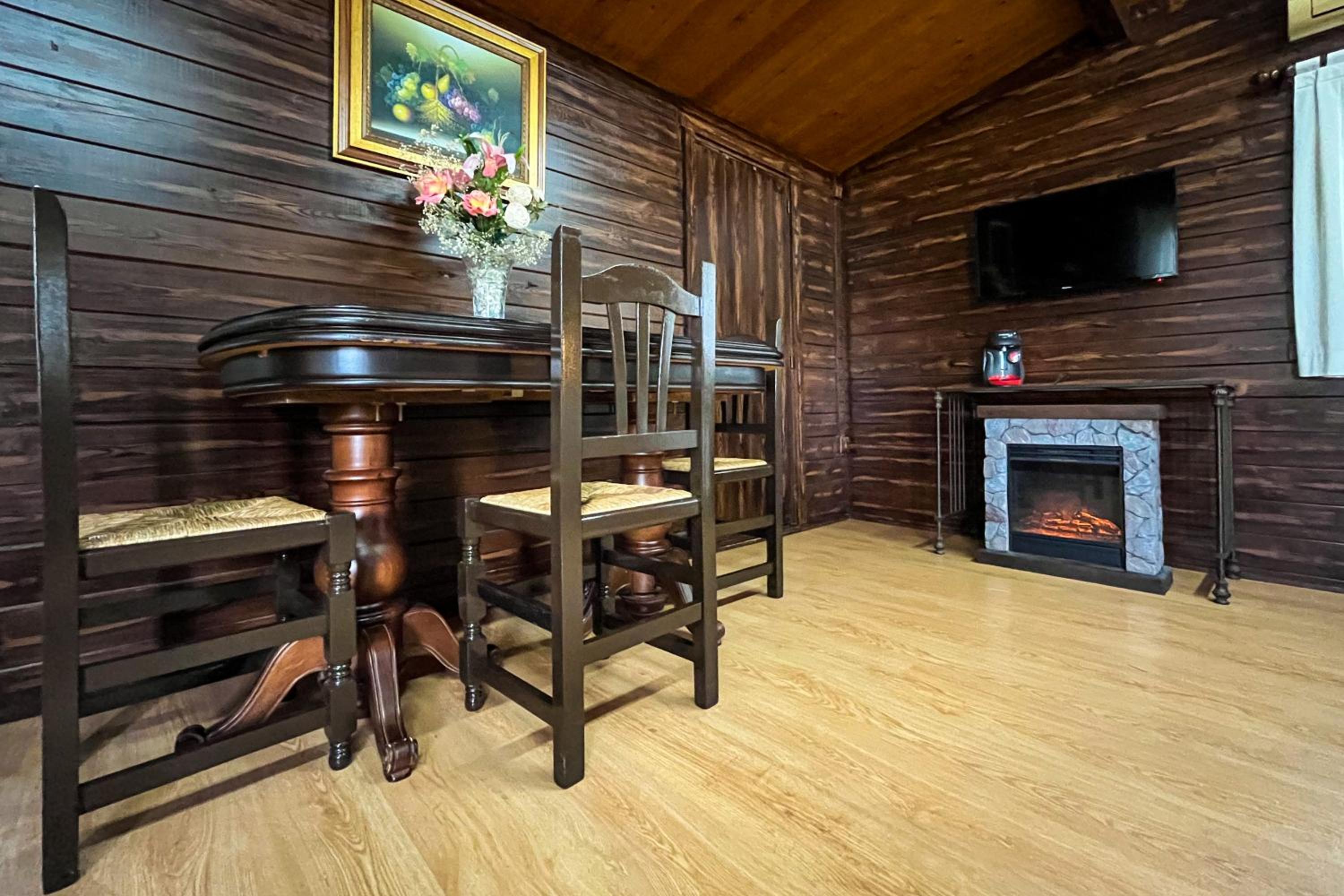 Bungalow photo 2