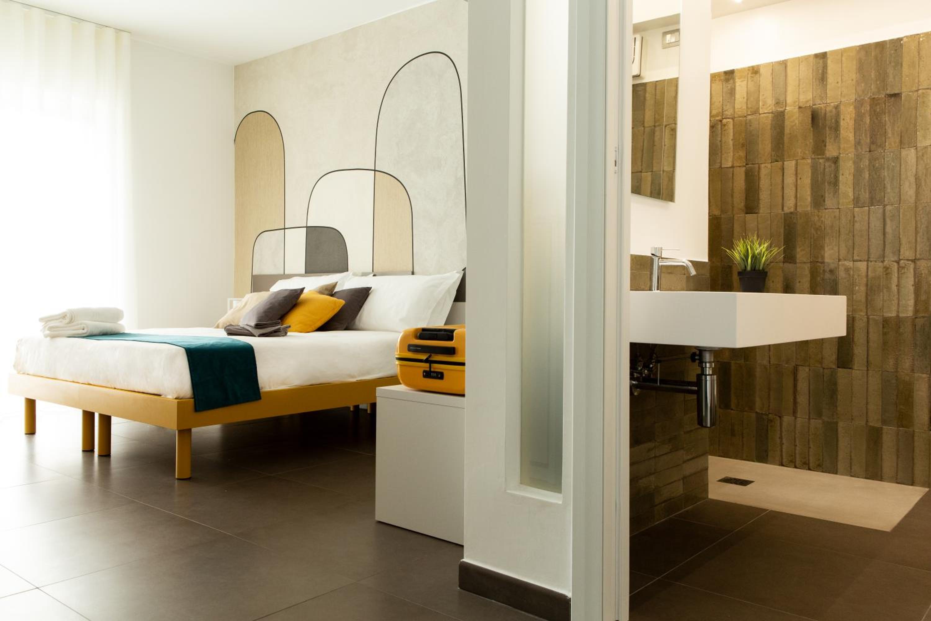 Deluxe Triple Room with Sea View photo 1