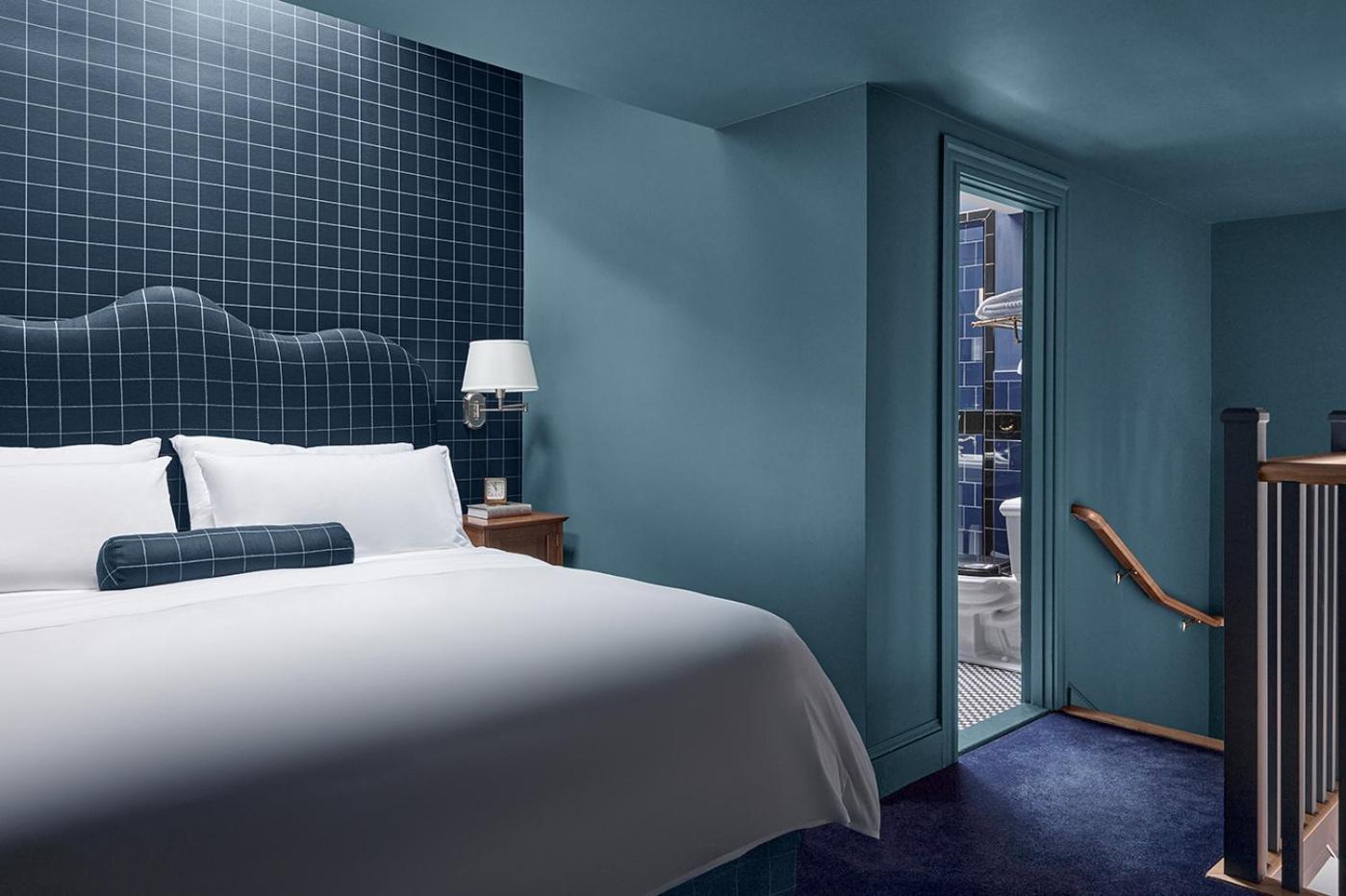 Loft Suite - Photo 2
