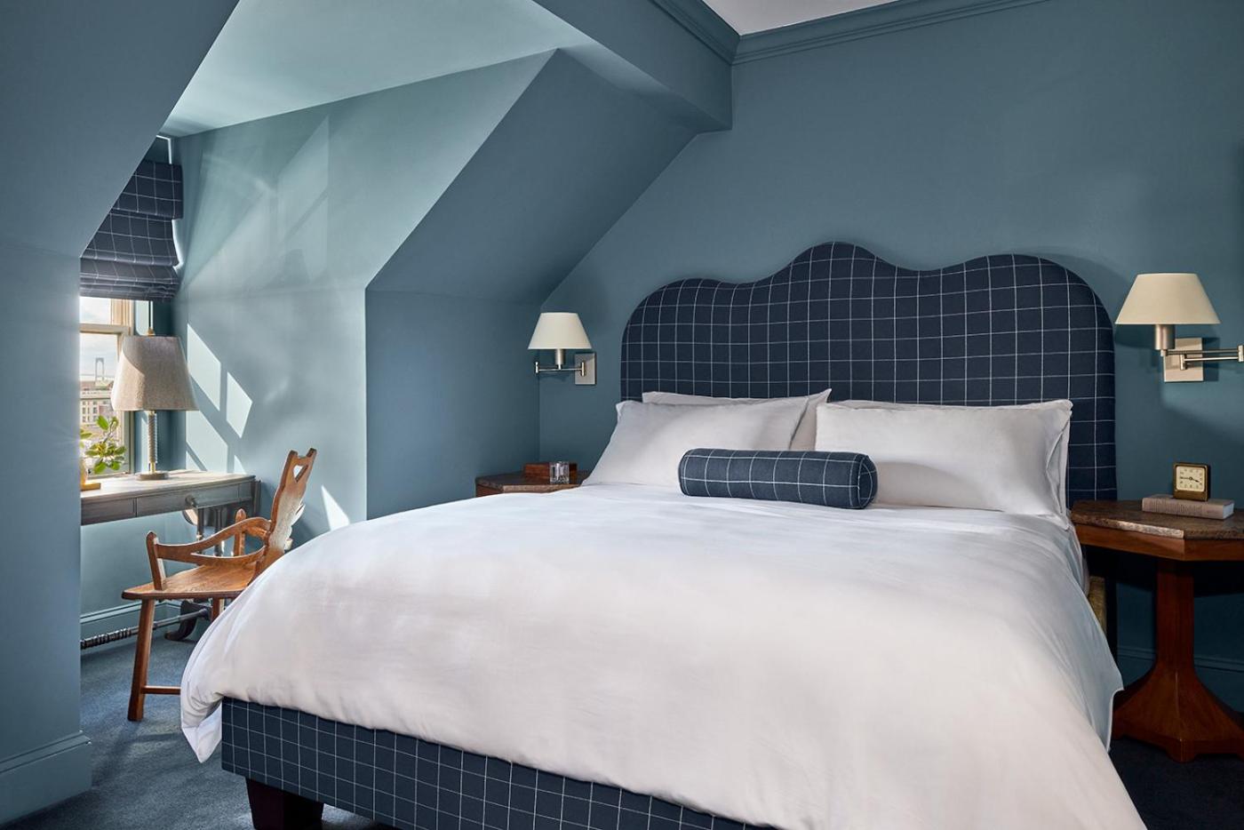 Superior Suite - Photo 2
