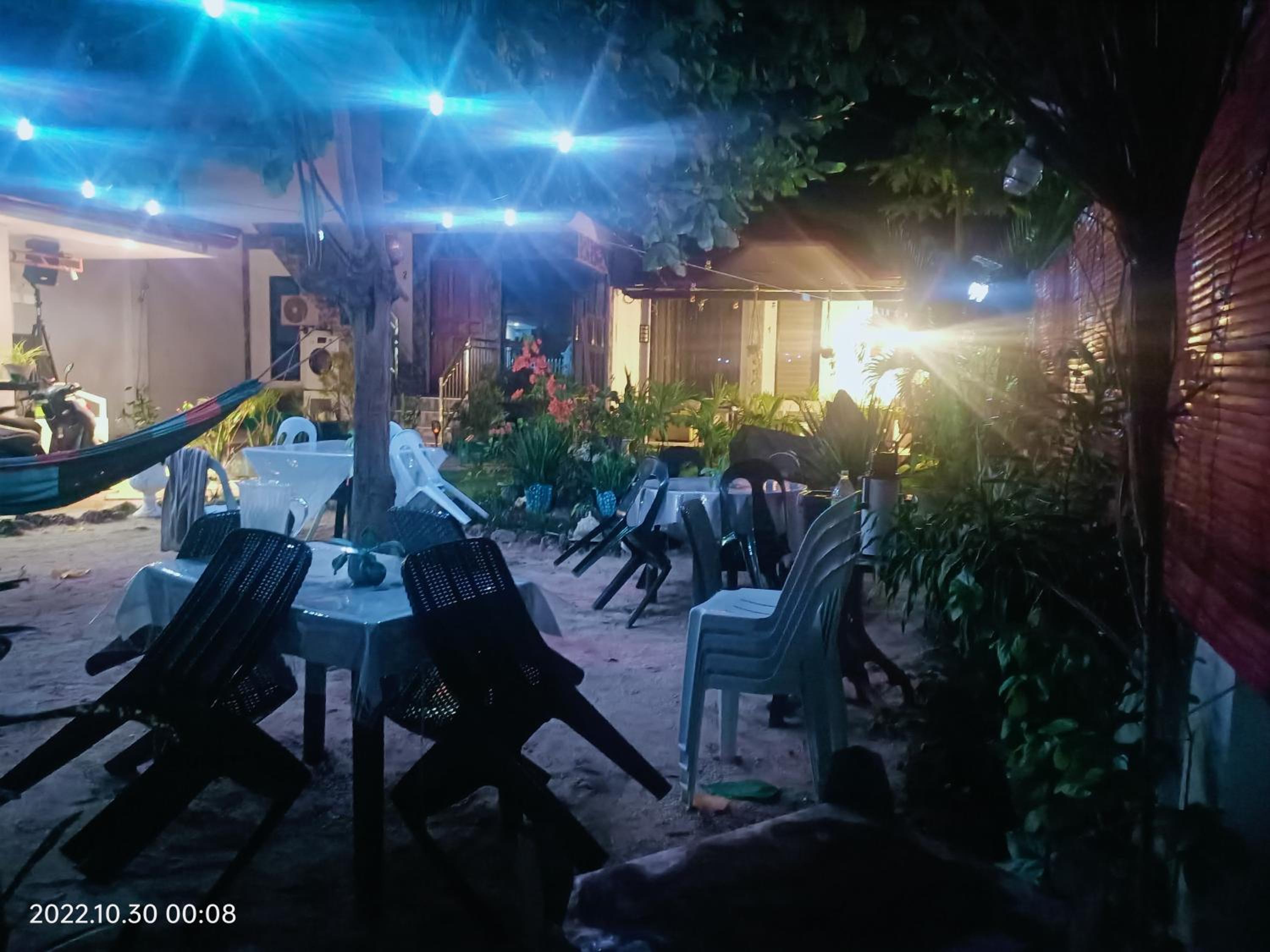 Villa with Garden View - Photo 15