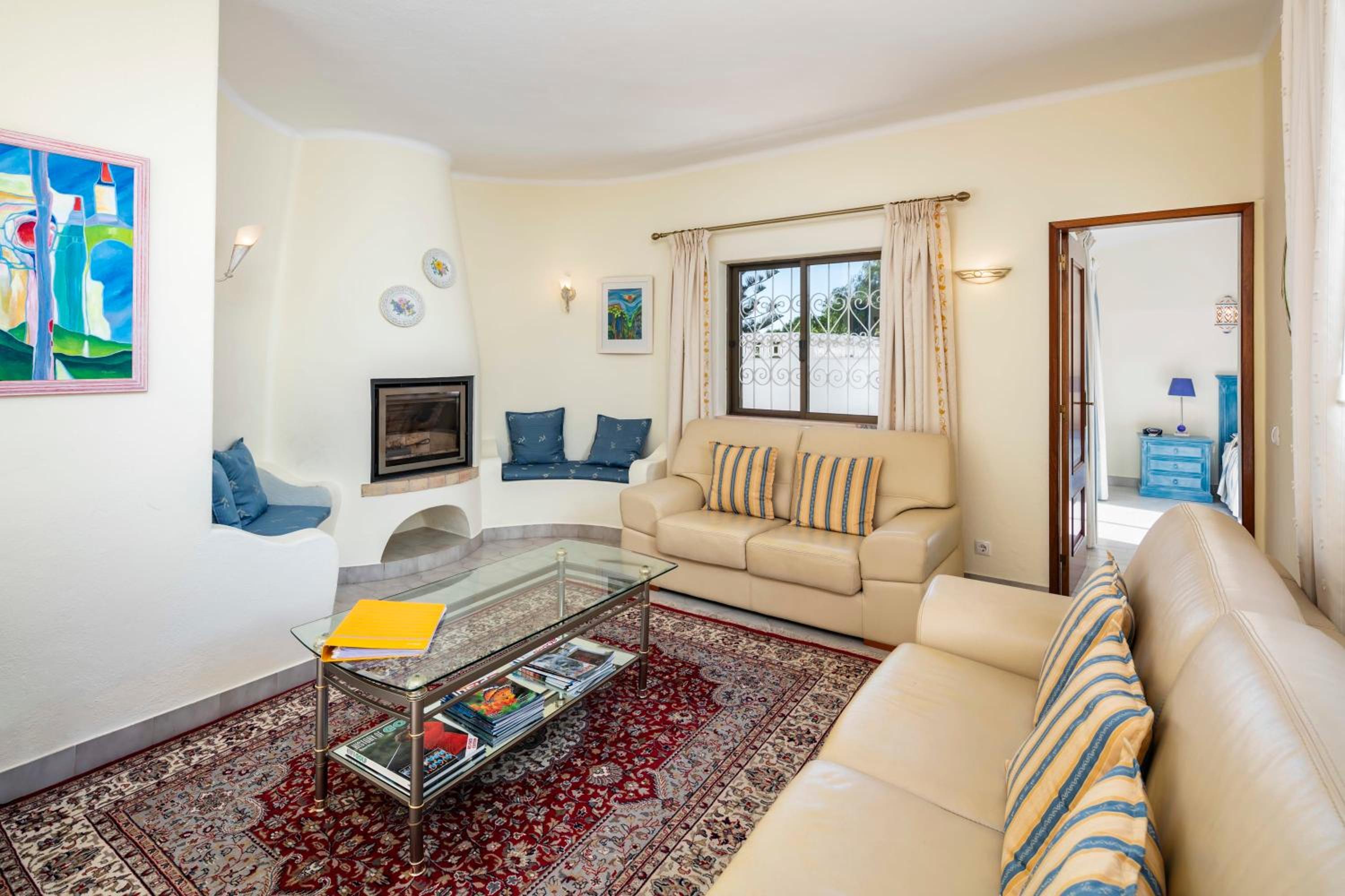 Villa photo 1