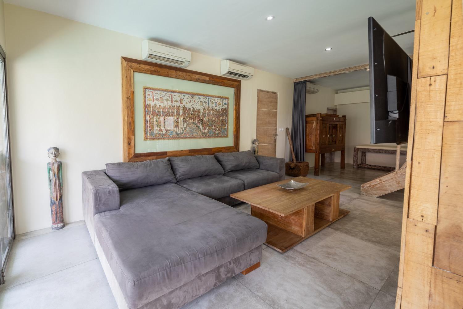 Villa photo 1