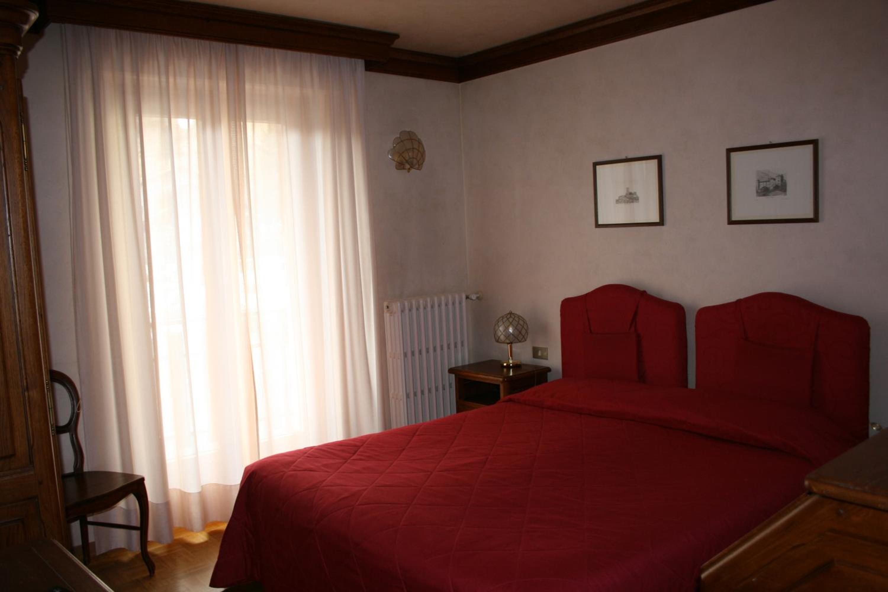 Two Adjacent Double or Twin Rooms photo 3