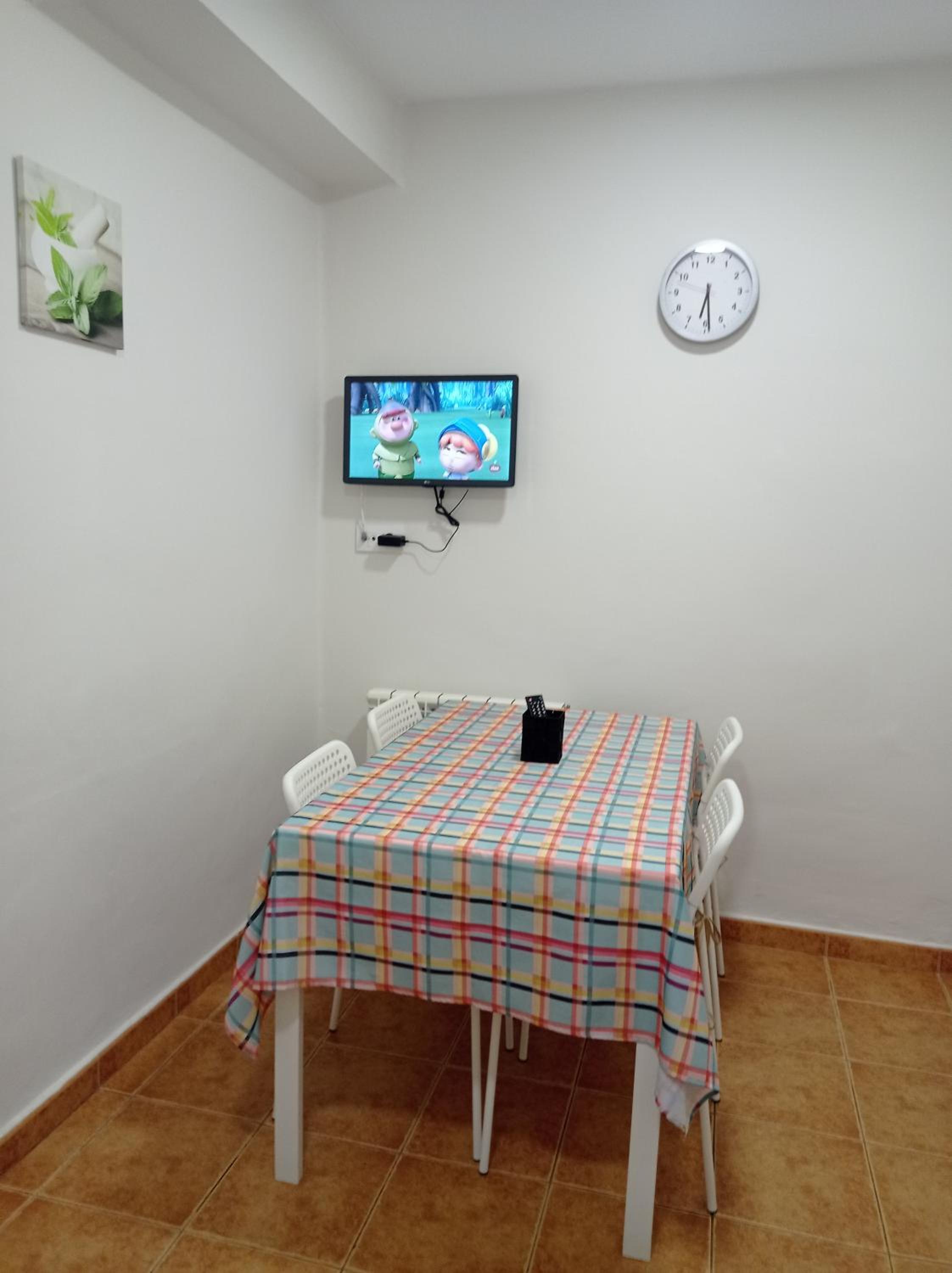 Three-Bedroom Apartment - Photo 20
