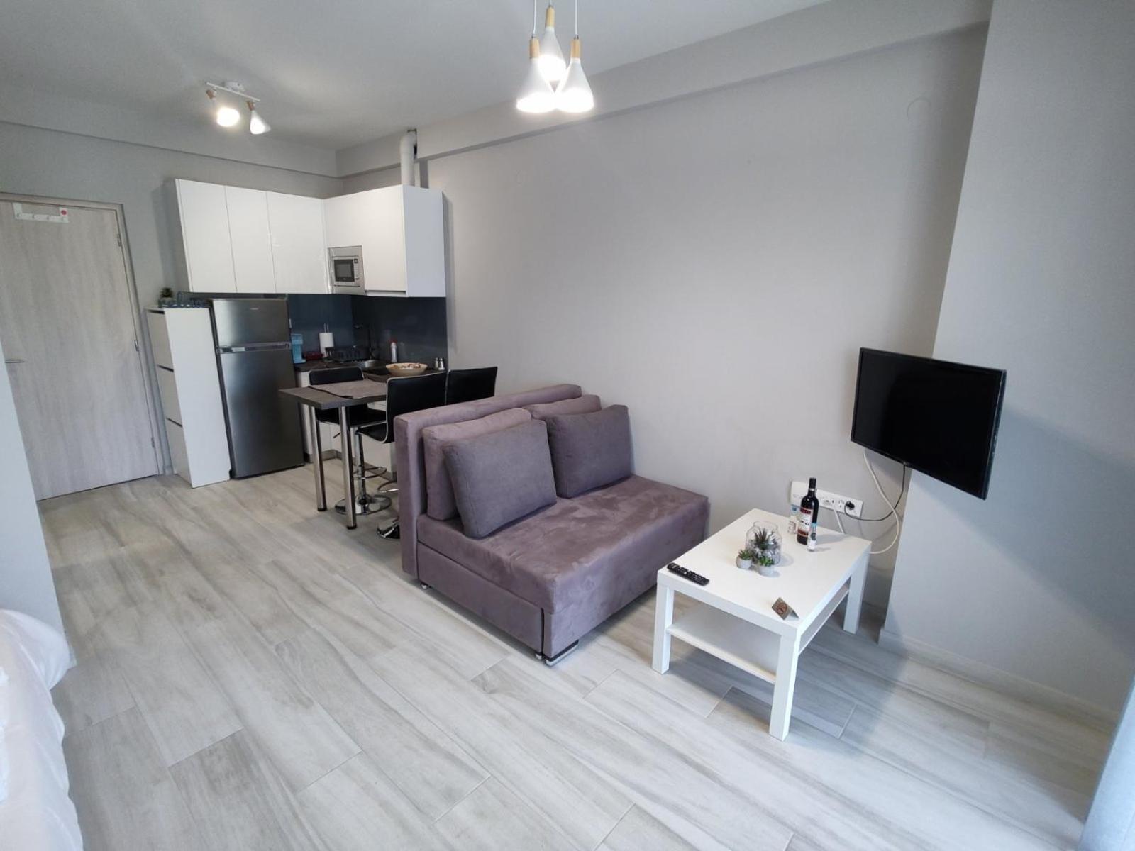 Deluxe Double Studio - Photo 12