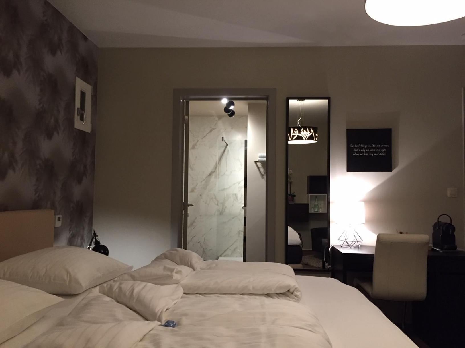 Standard Double or Twin Room photo 2