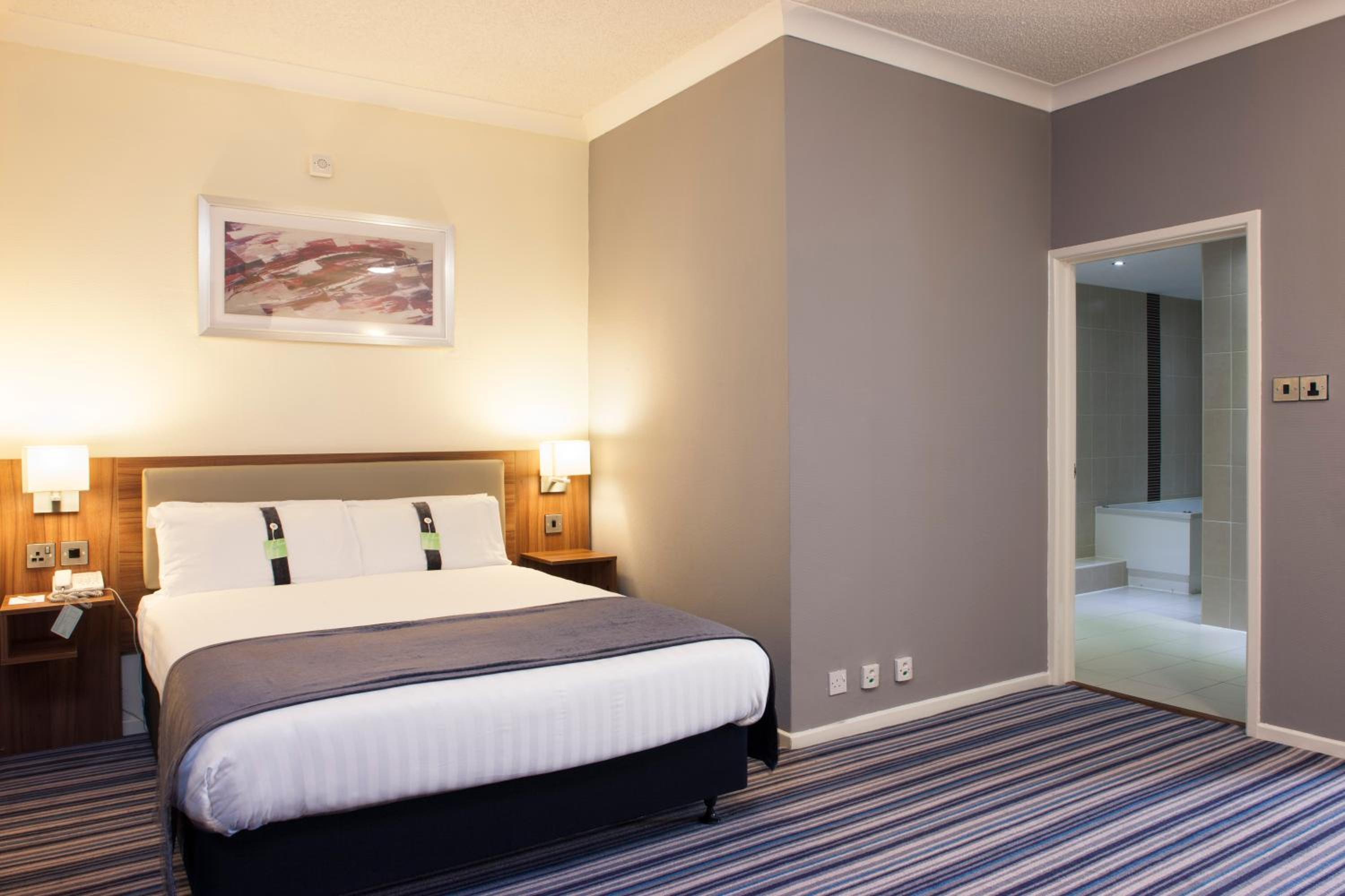 Standard Room - Photo 1