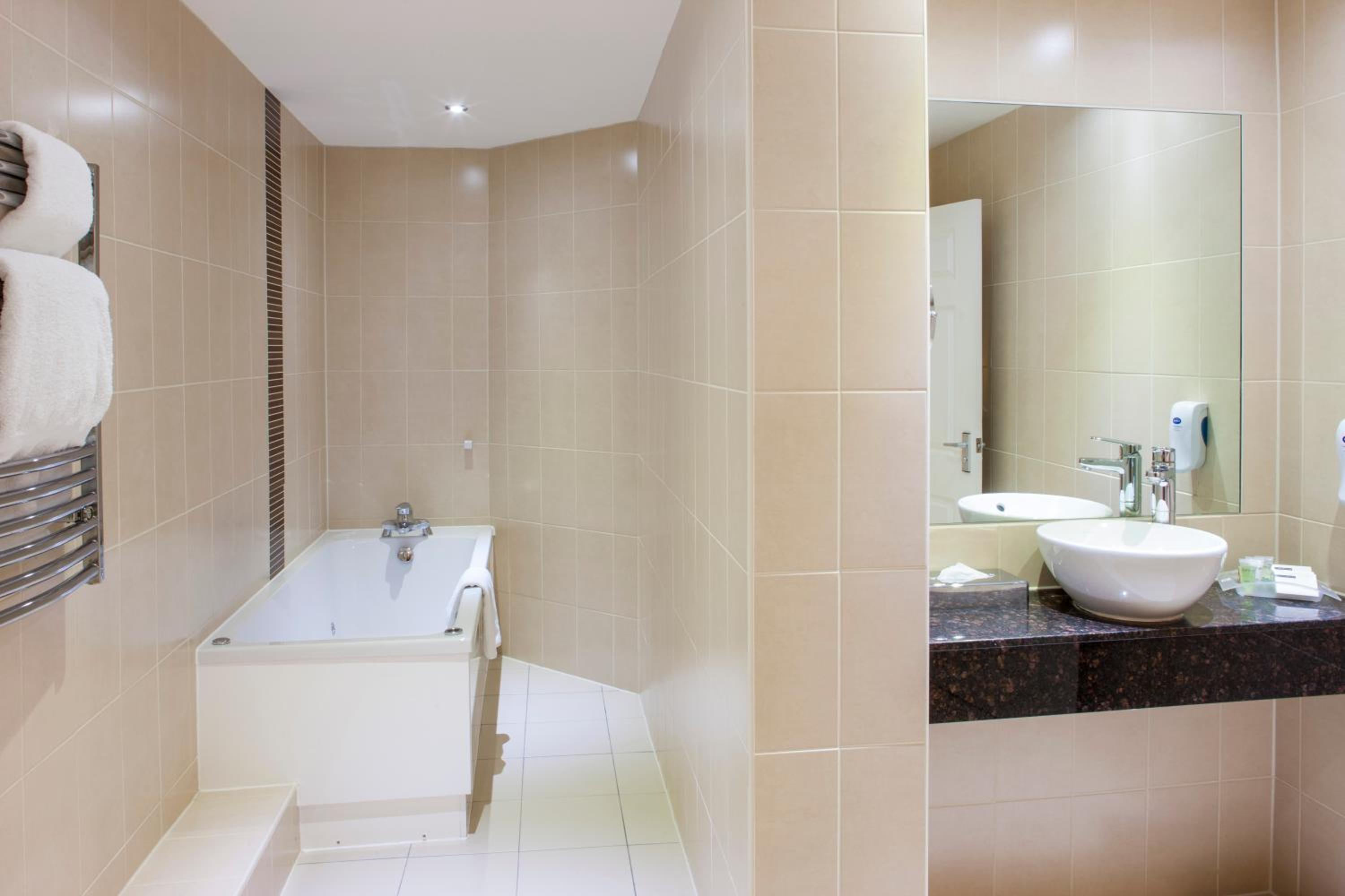 Standard Room - Photo 14