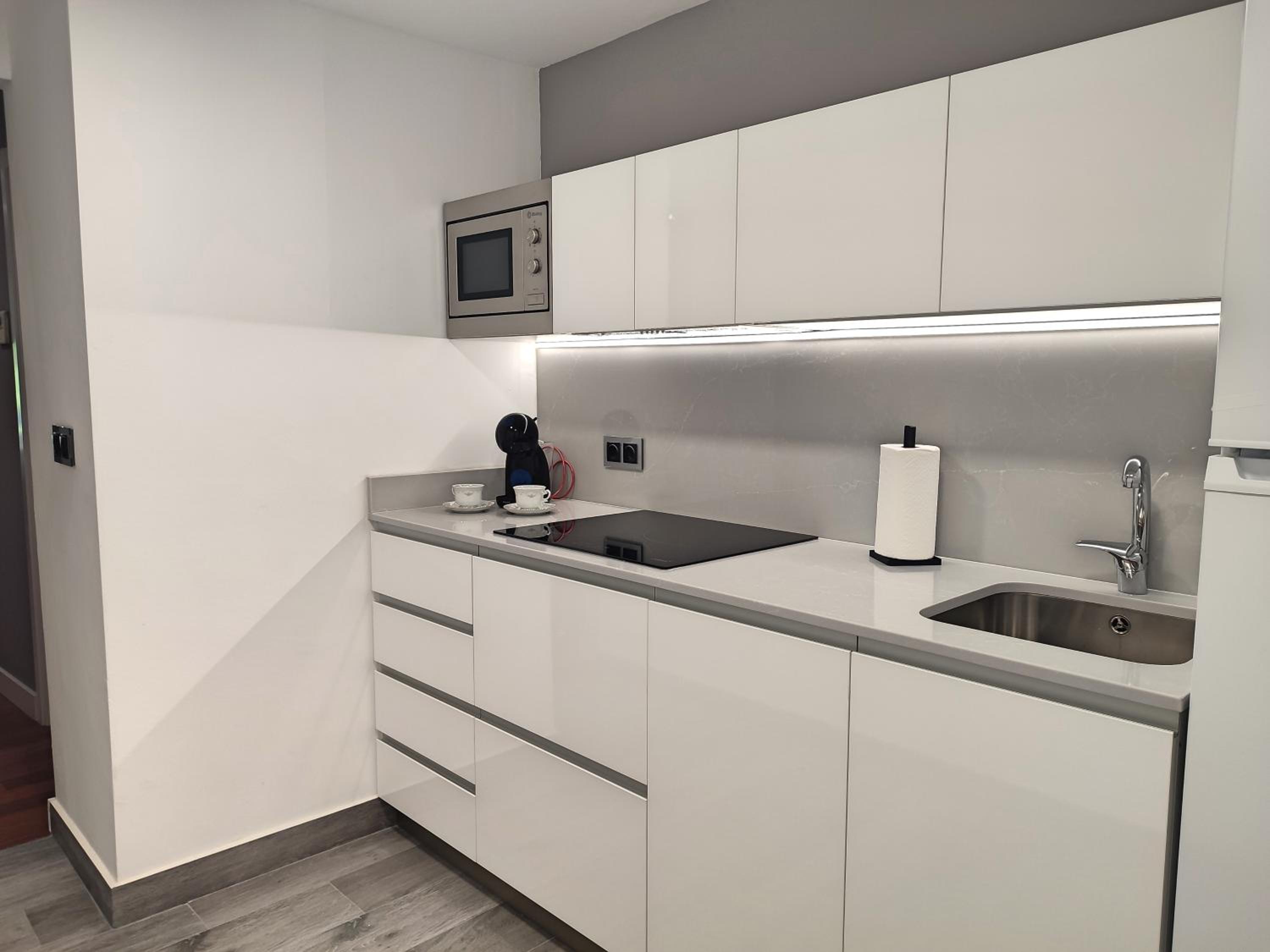 Apartment with Terrace photo 3