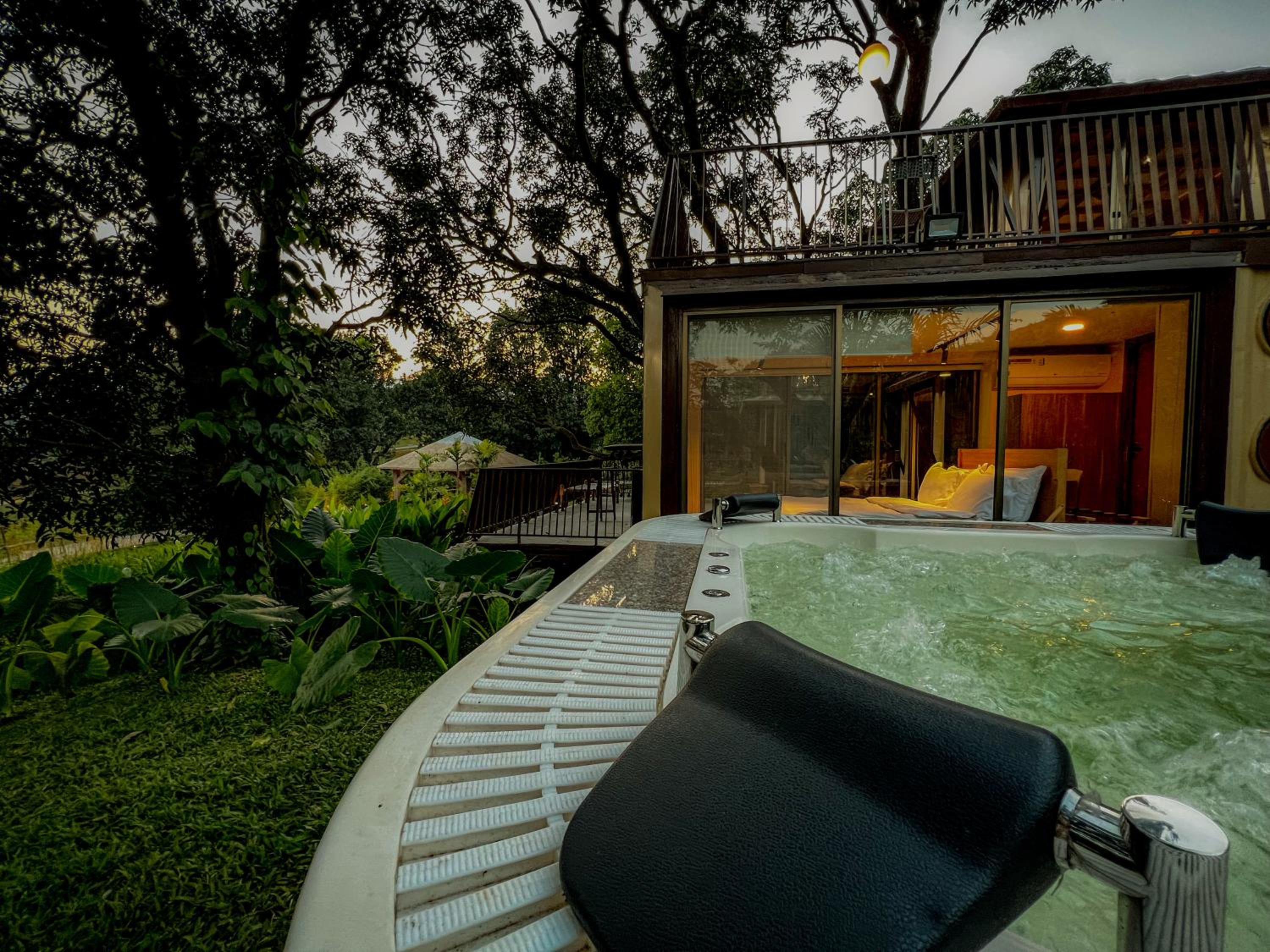 Mango Villa