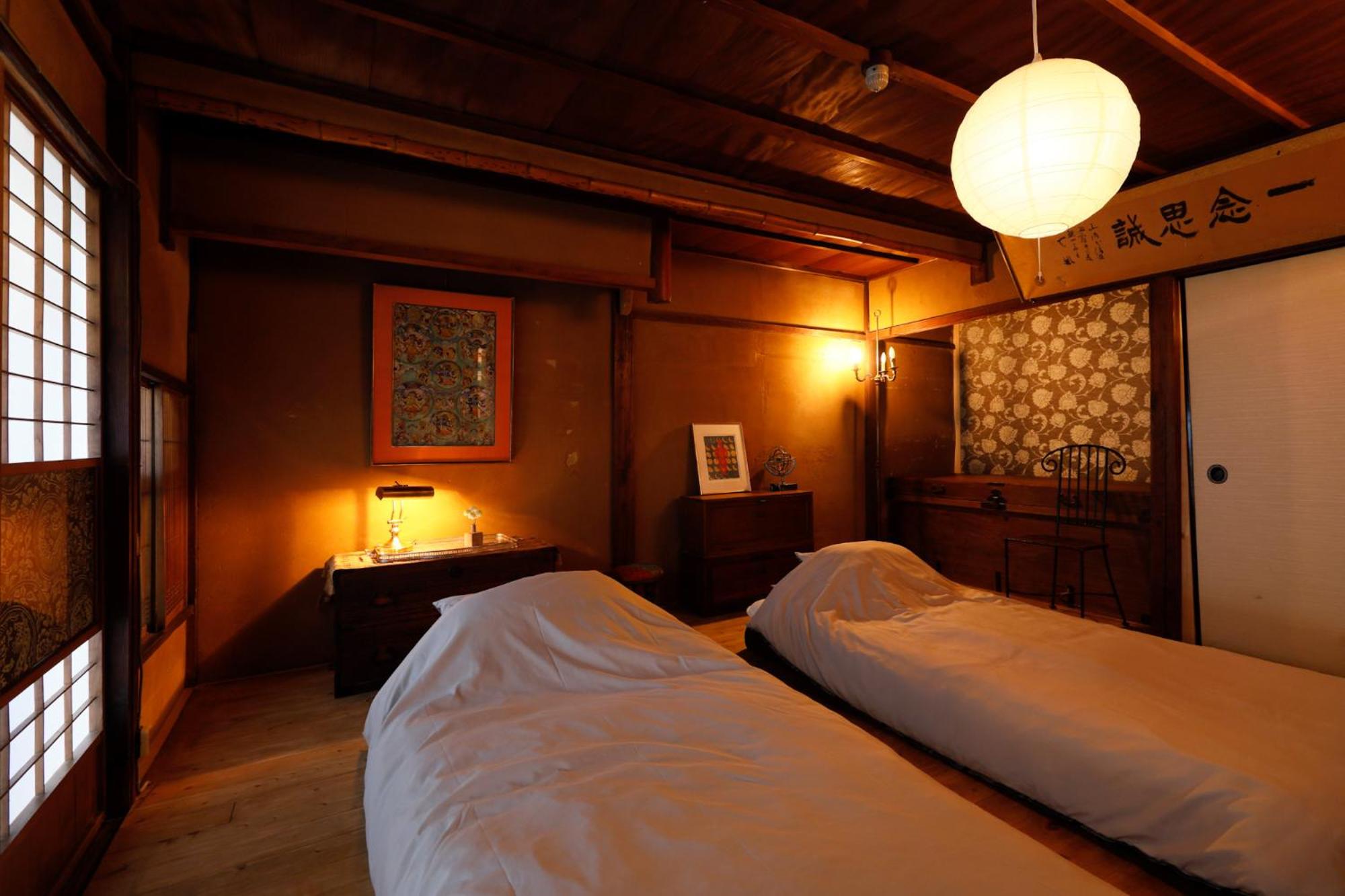 Japanese-Style Deluxe Room with Shared Bathroom