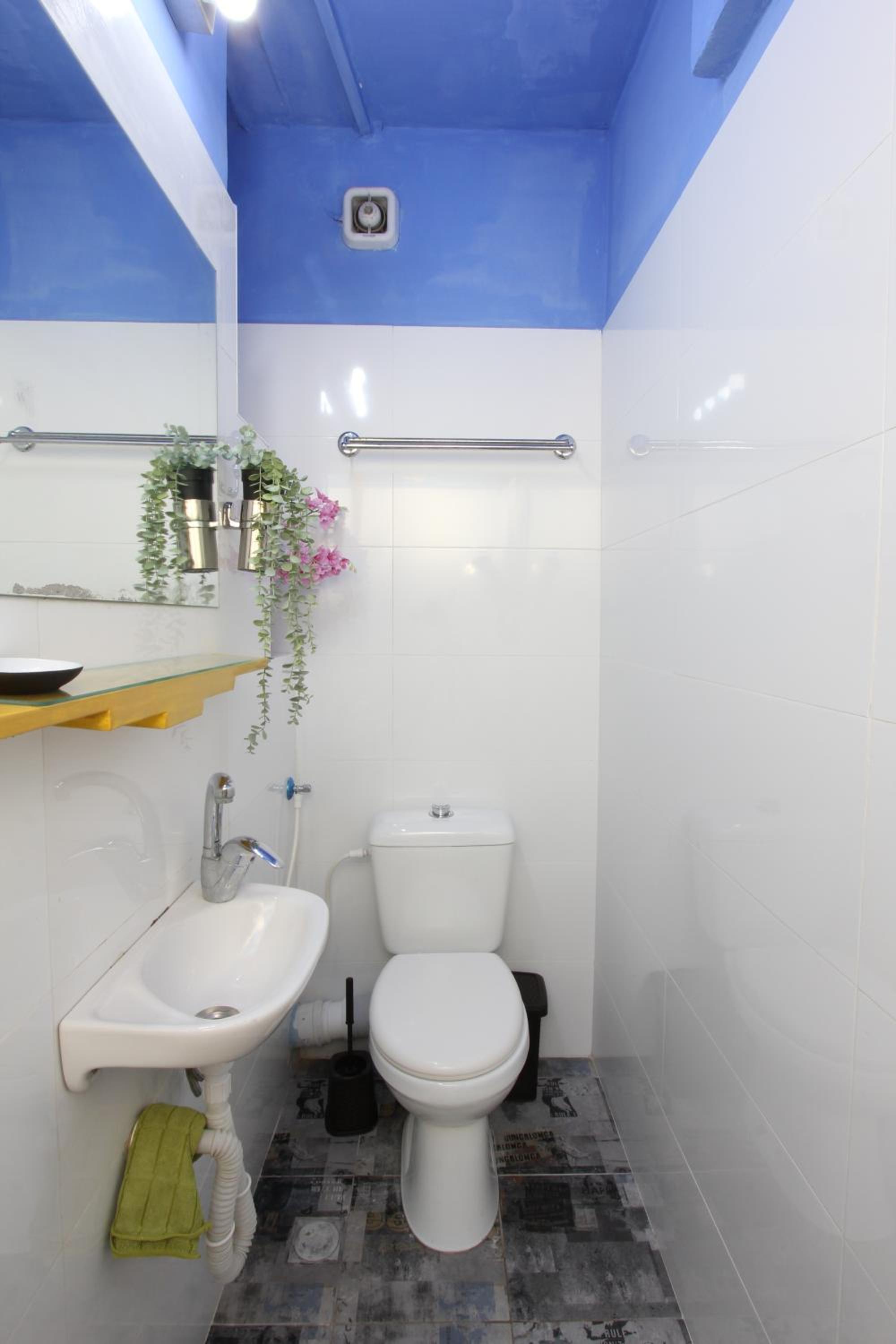 Private Family Suite 5-Bed (01) photo 2