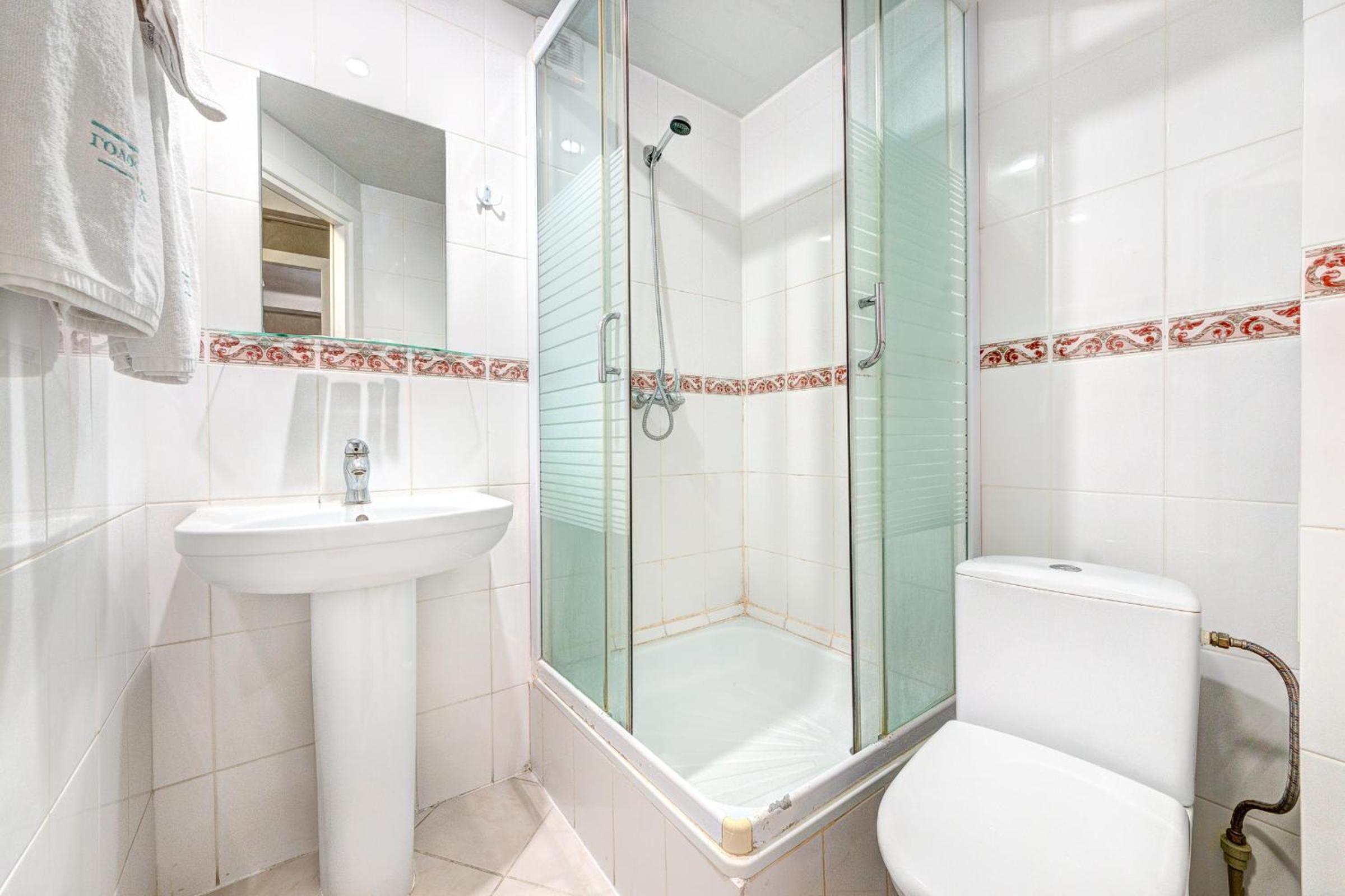 Large Twin Room photo 1
